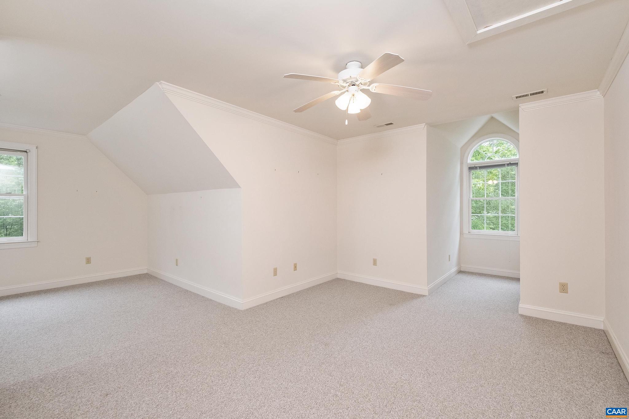 FIELDSTONE - Residential