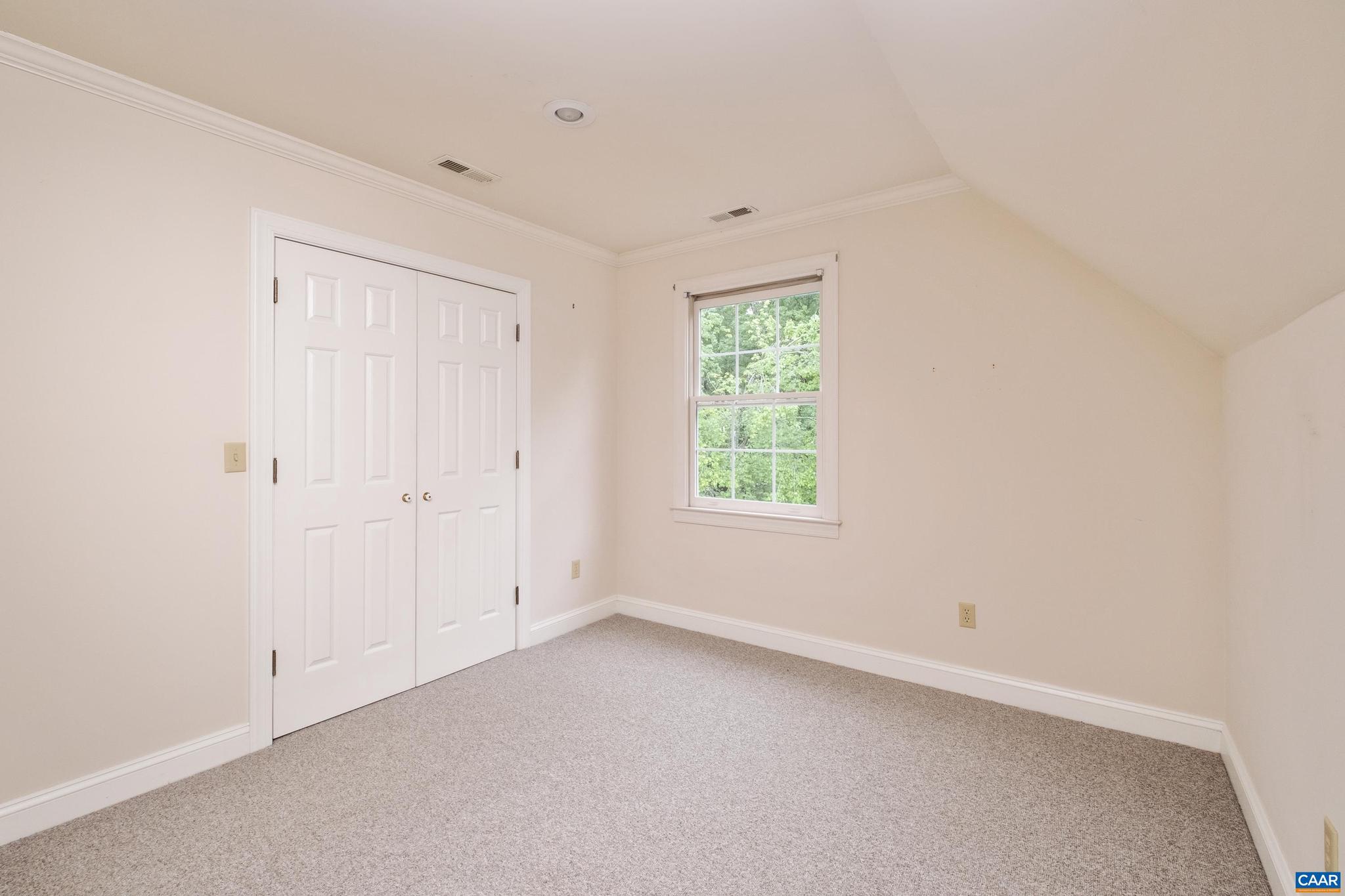 FIELDSTONE - Residential