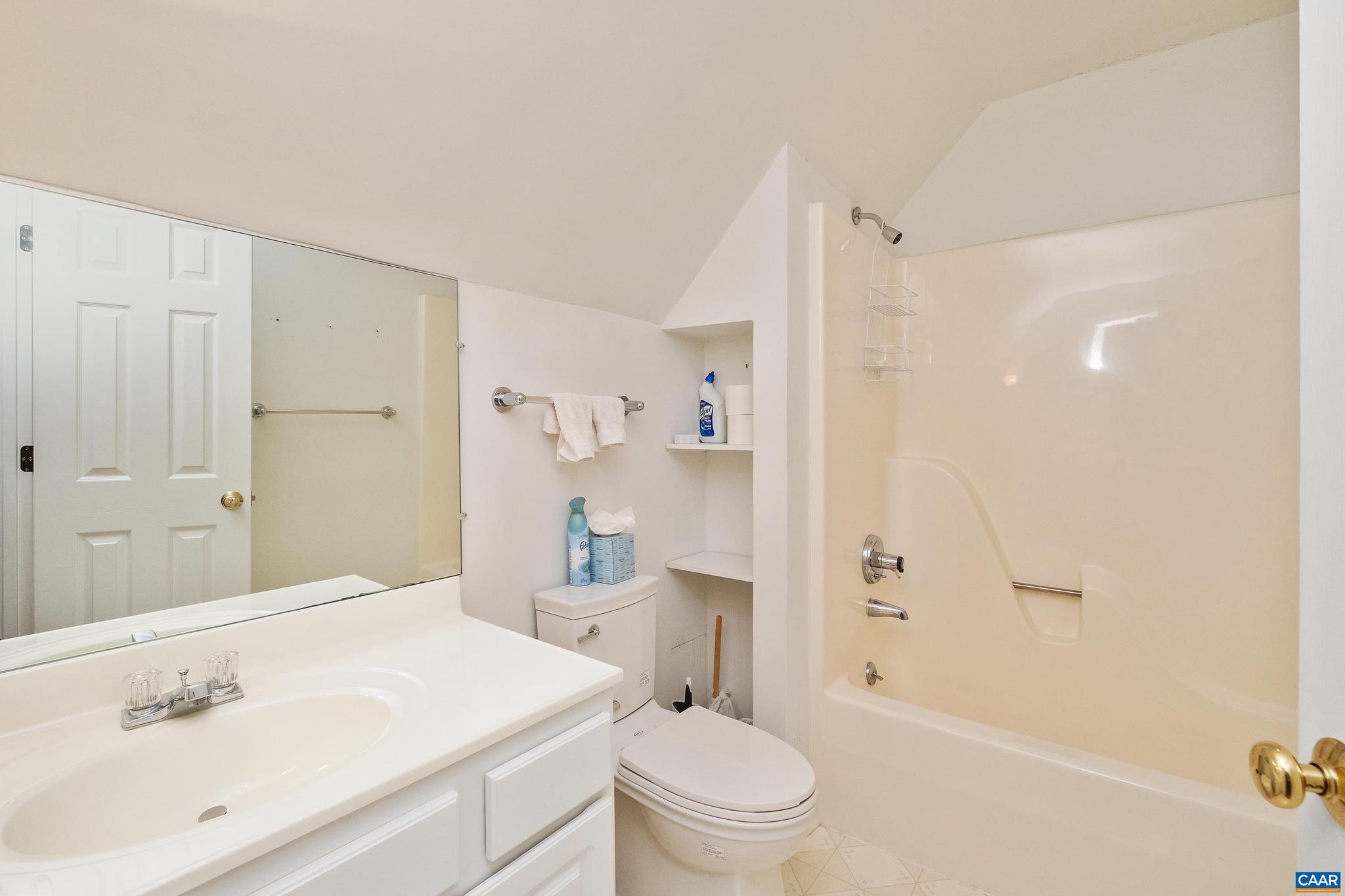 FIELDSTONE - Residential