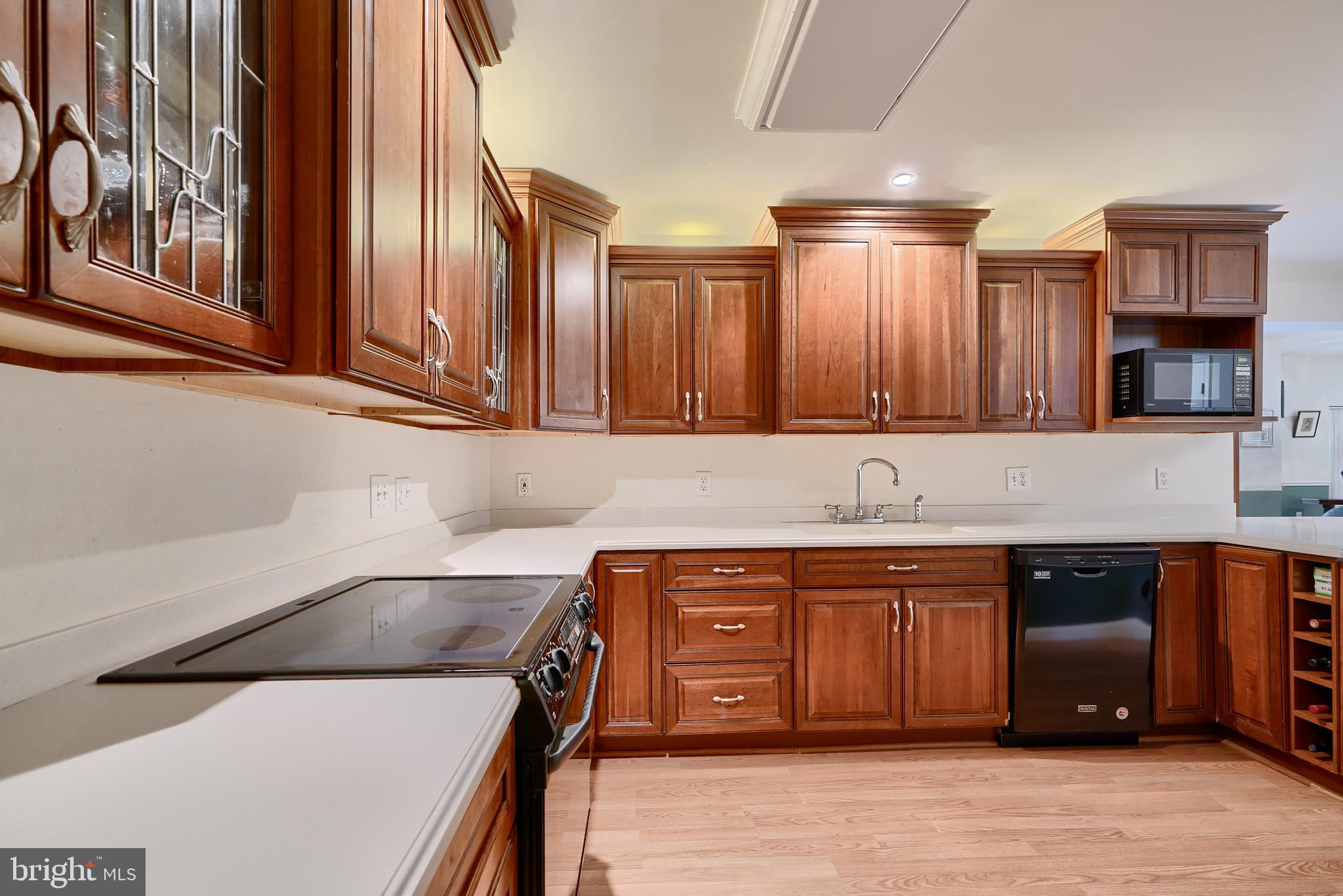 FALLSTON VALLEY FARMS - Residential