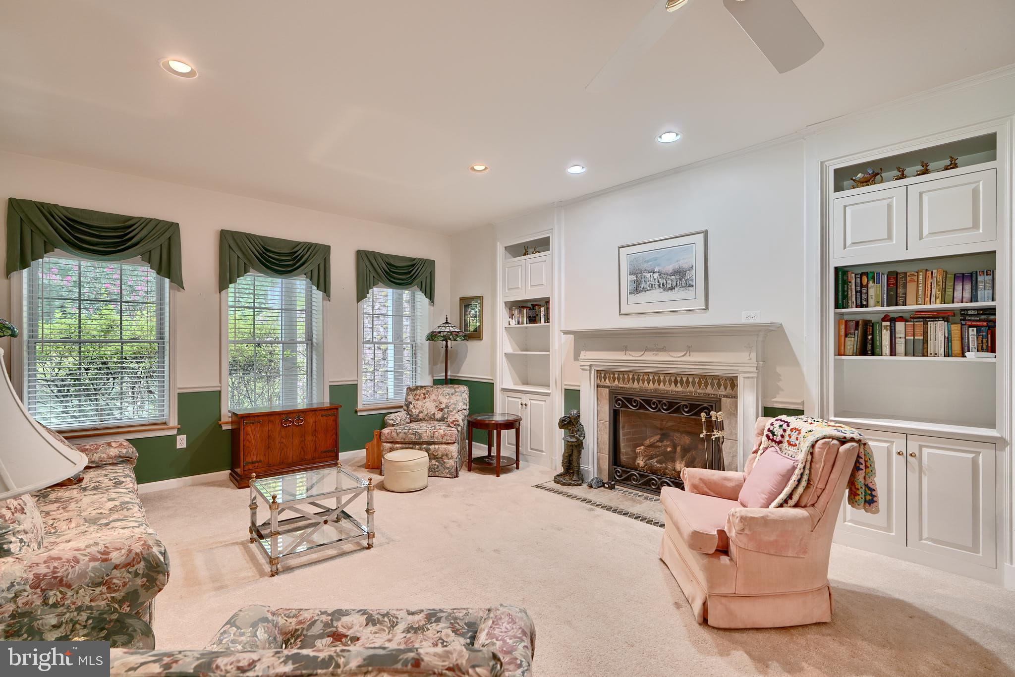 FALLSTON VALLEY FARMS - Residential