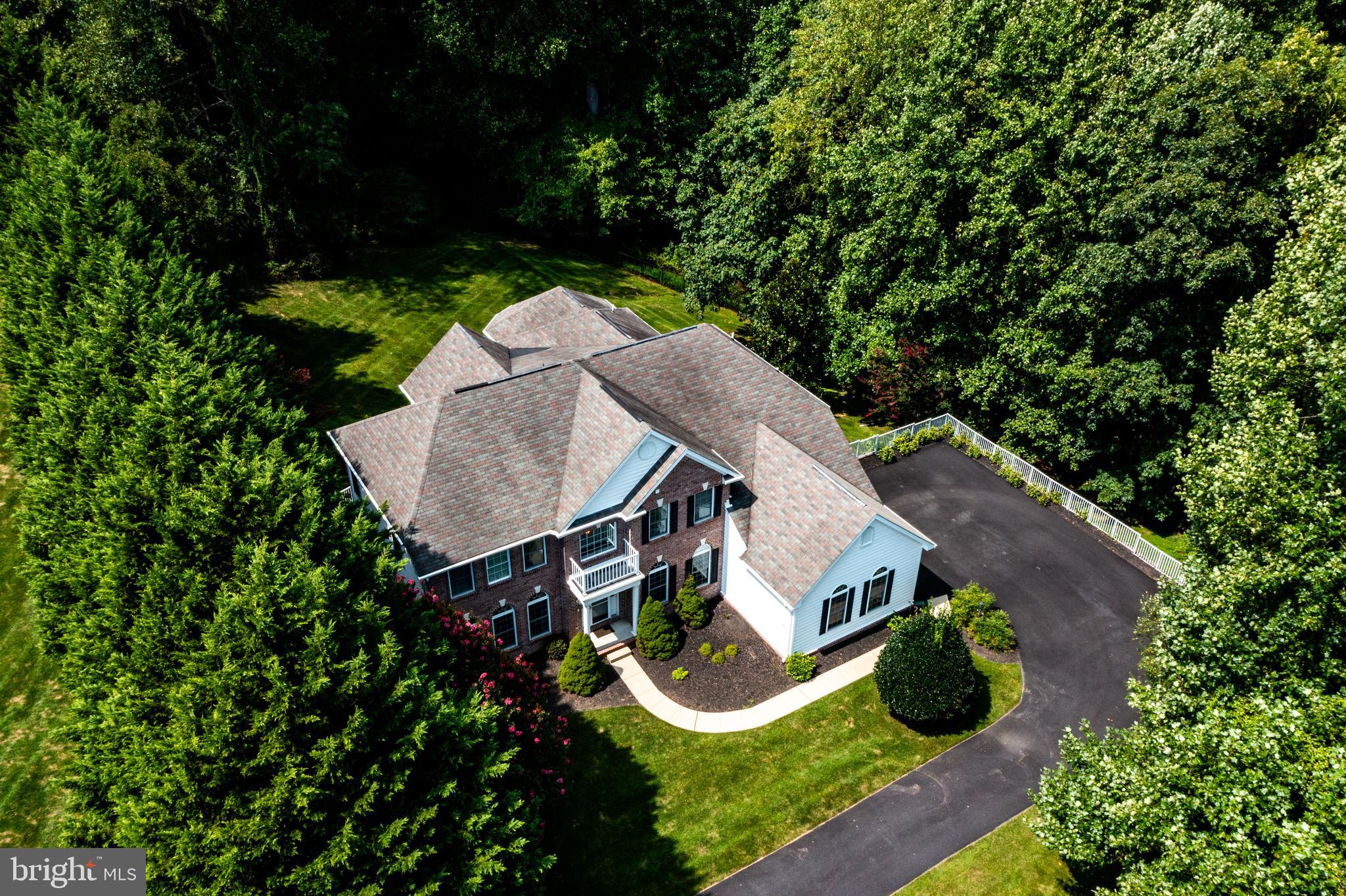 FALLSTON VALLEY FARMS - Residential