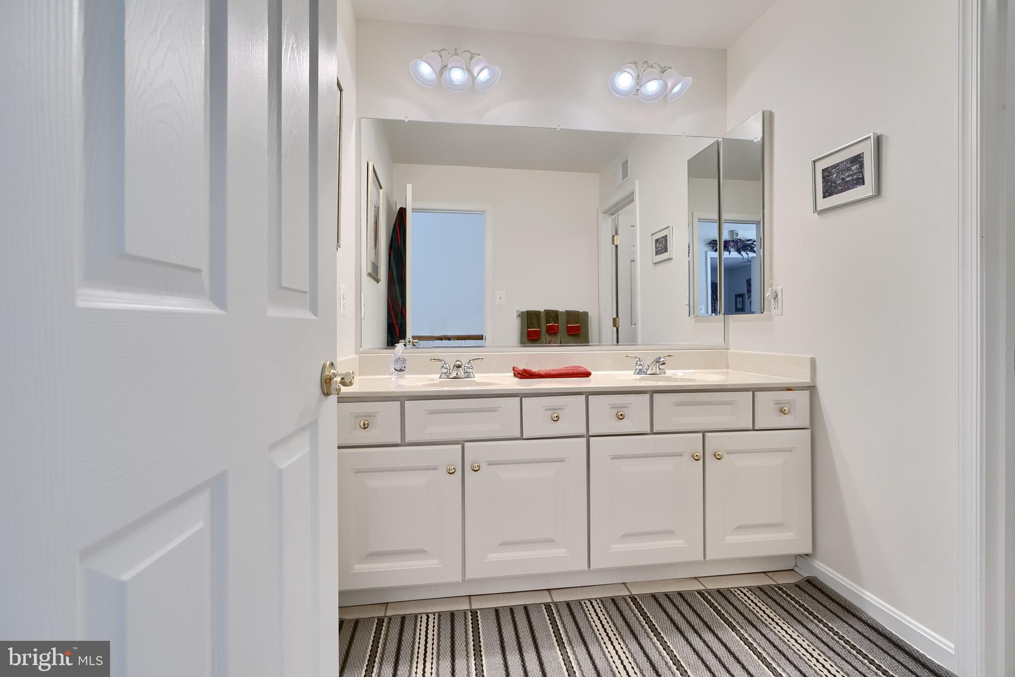 FALLSTON VALLEY FARMS - Residential