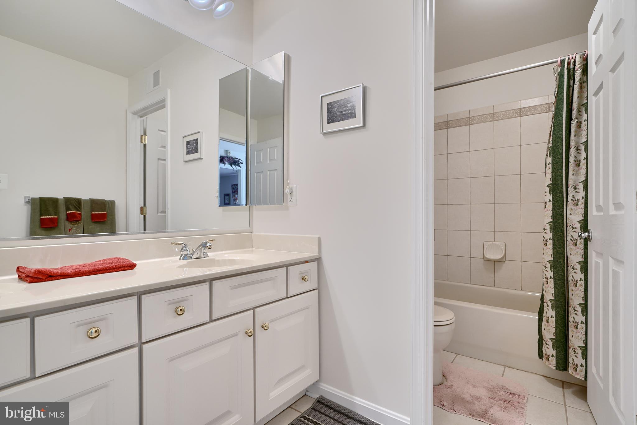 FALLSTON VALLEY FARMS - Residential