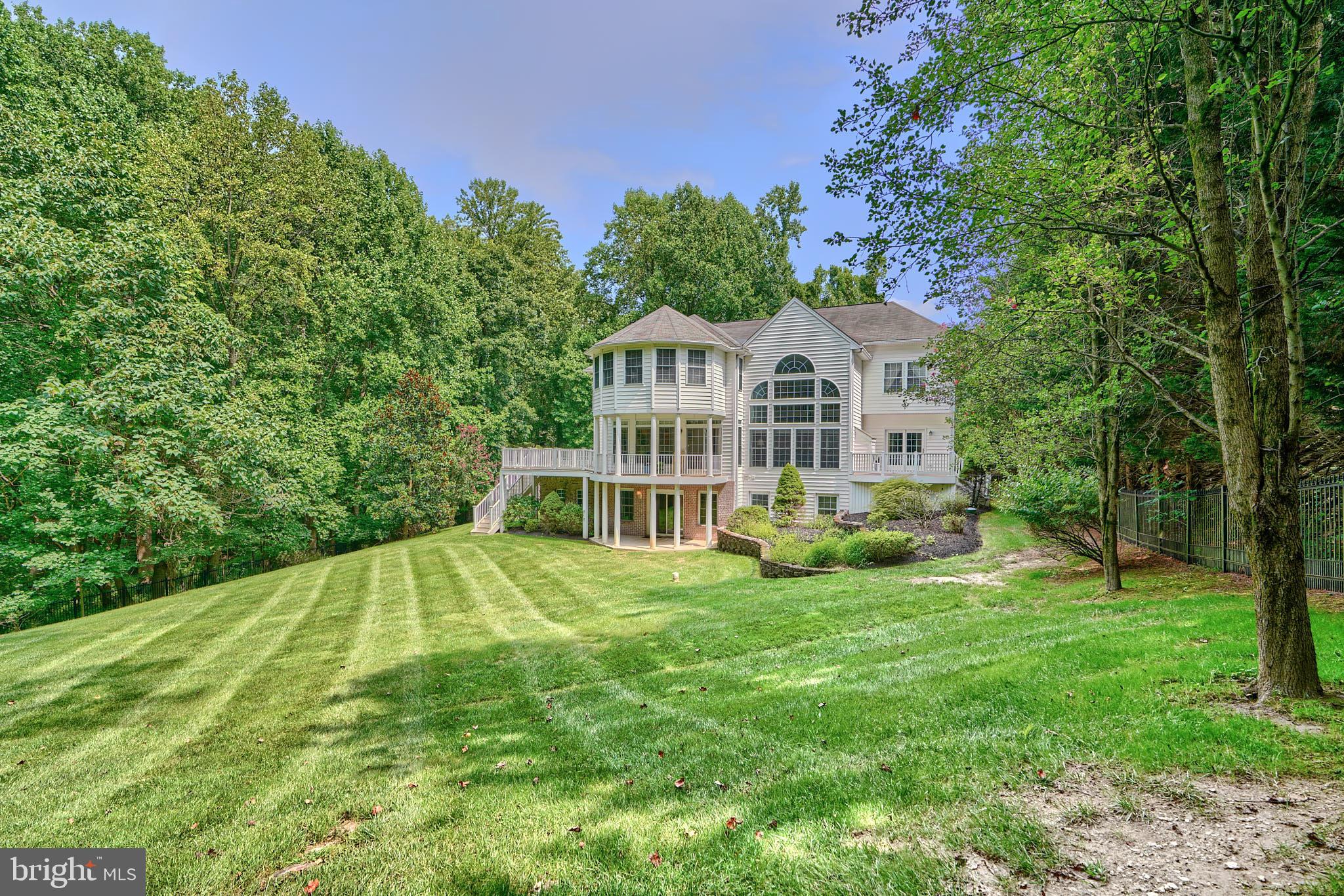 FALLSTON VALLEY FARMS - Residential