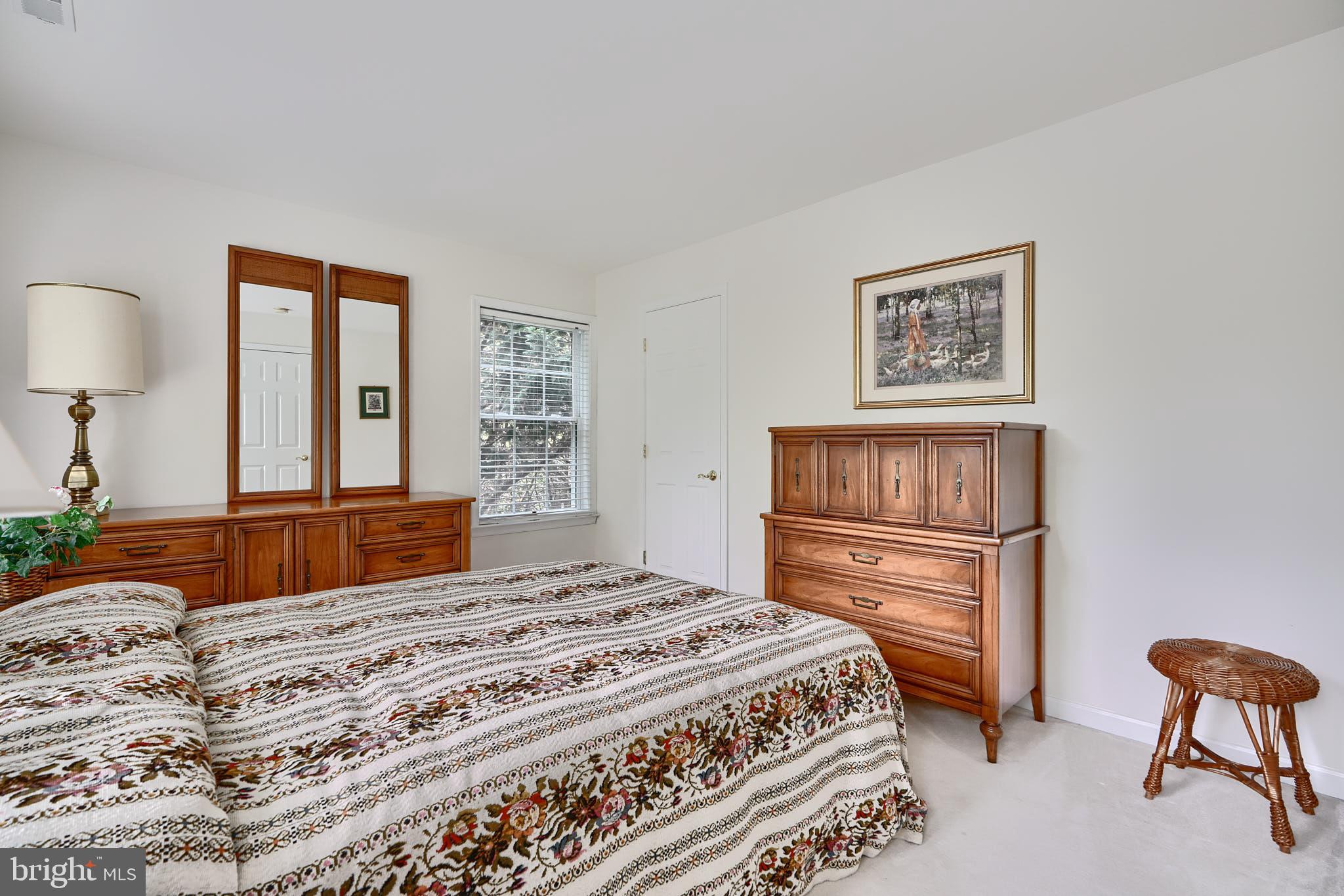 FALLSTON VALLEY FARMS - Residential