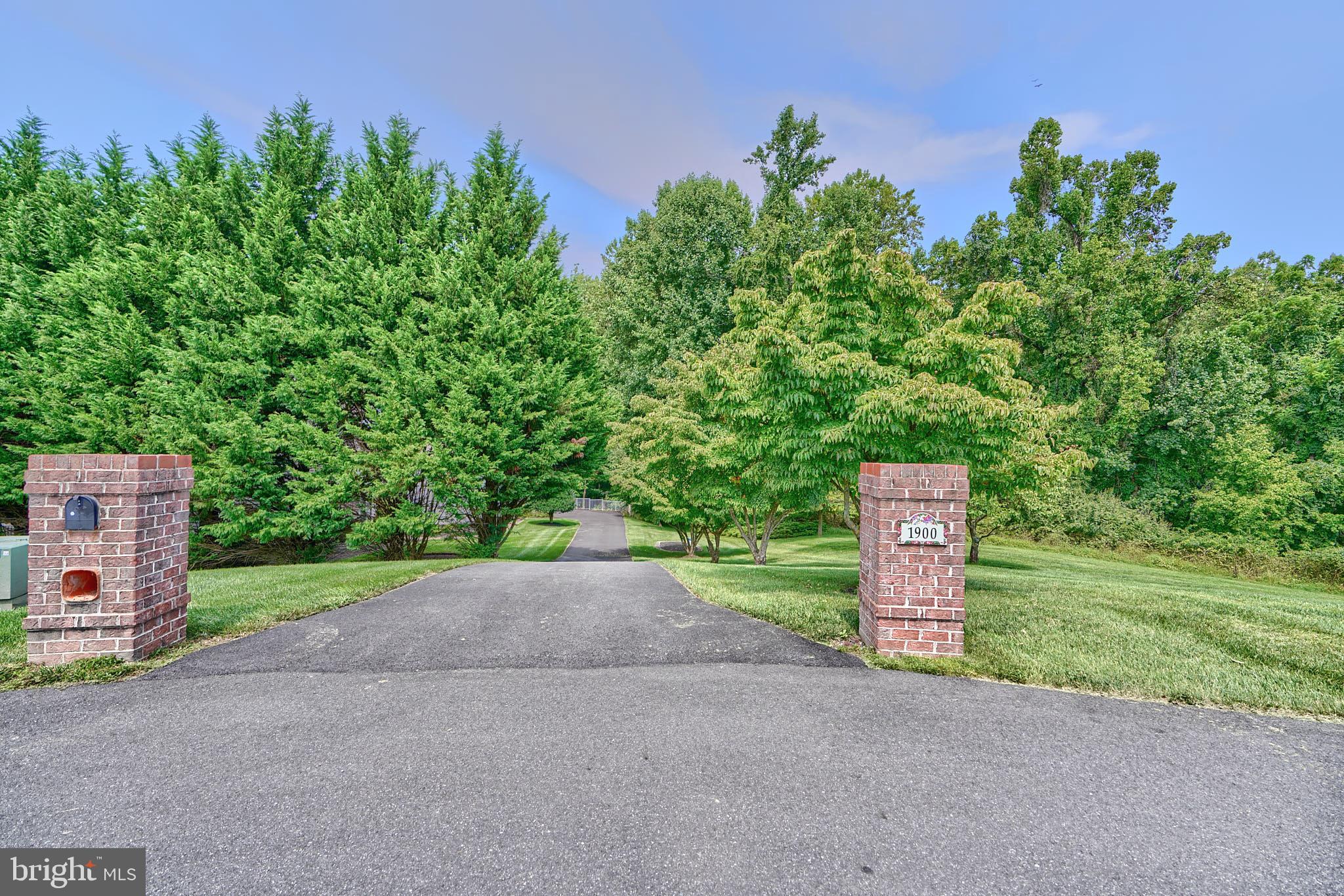 FALLSTON VALLEY FARMS - Residential