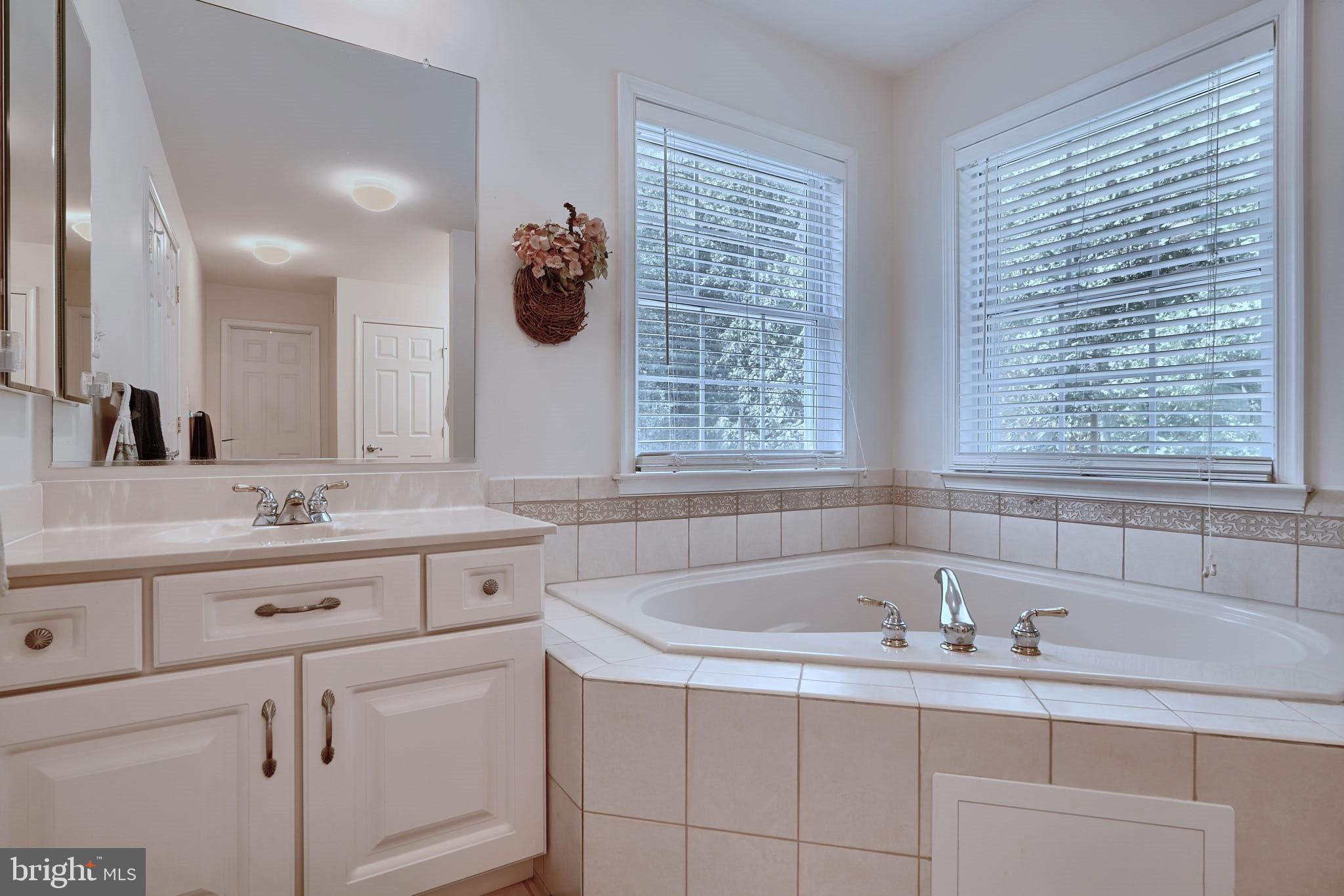 FALLSTON VALLEY FARMS - Residential