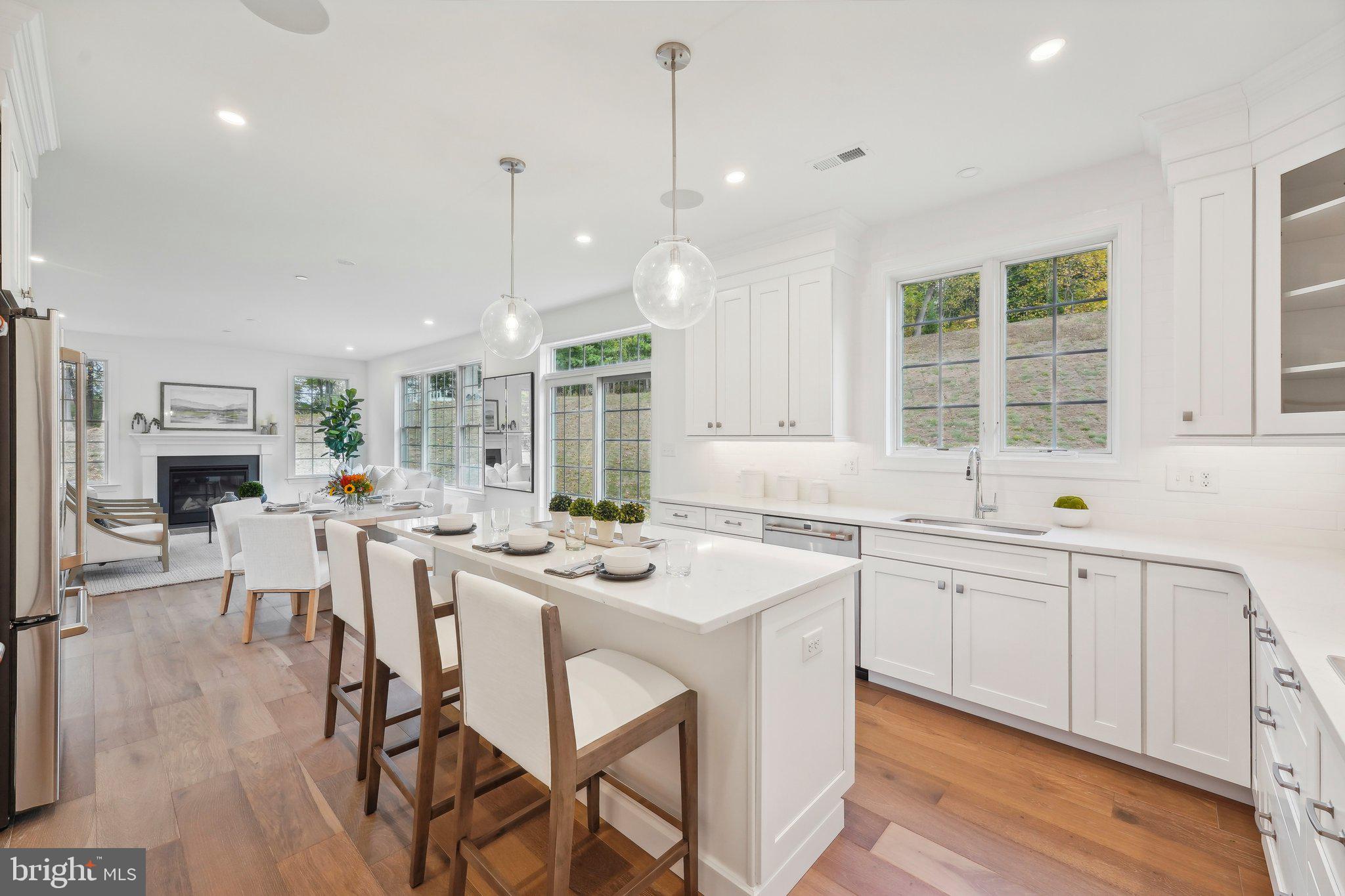 VILLAGE OF FOUR SEASONS - Residential