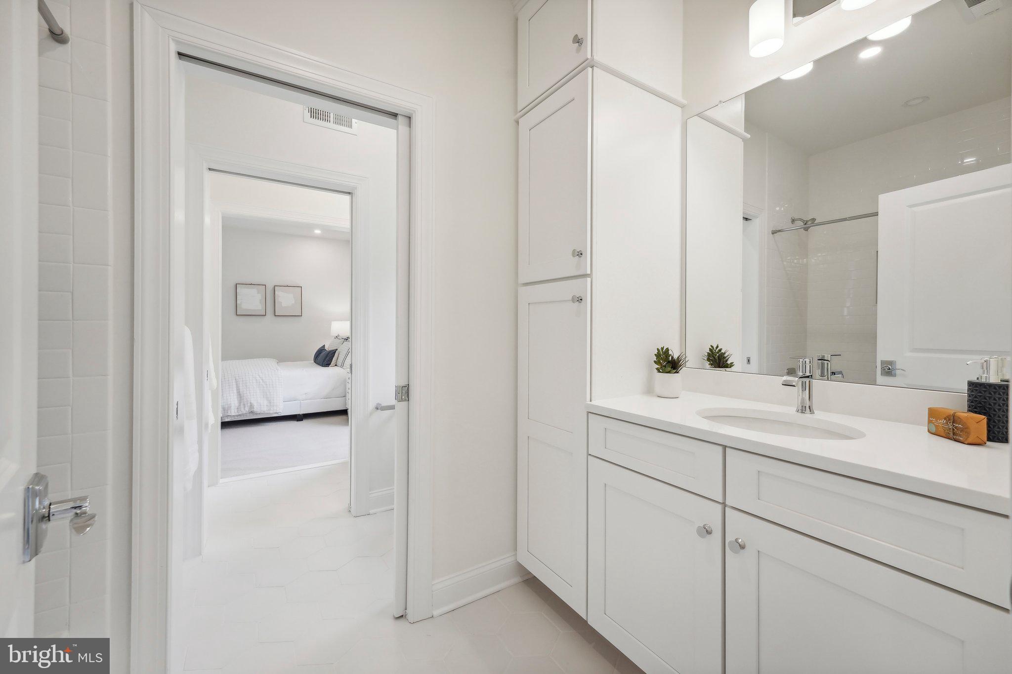 VILLAGE OF FOUR SEASONS - Residential