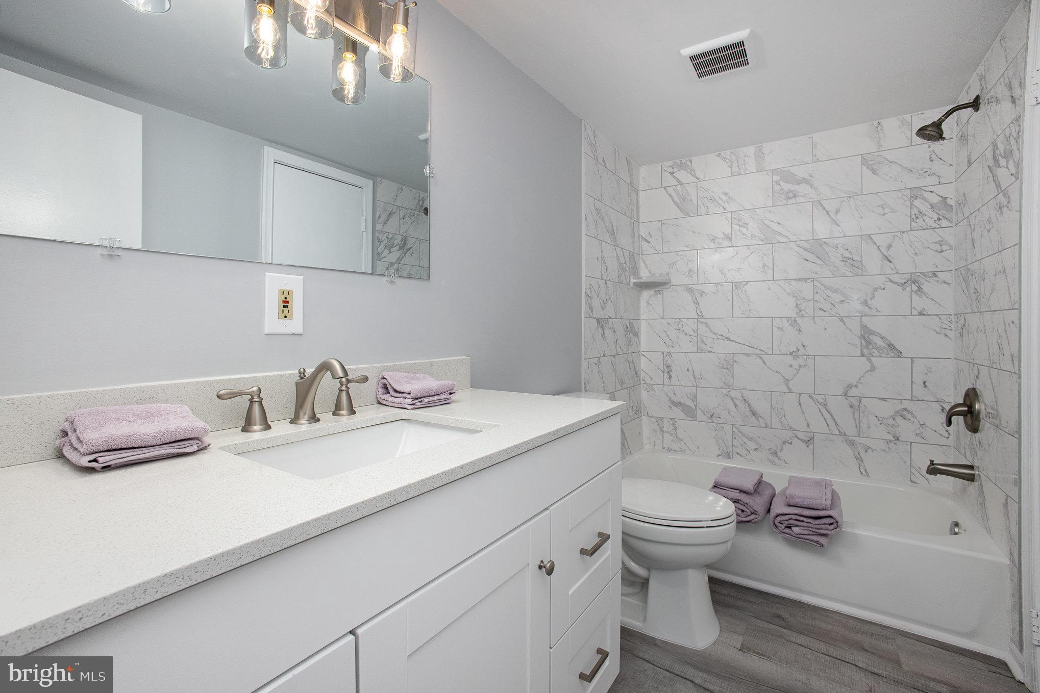 HIGHLAND PARK - Residential