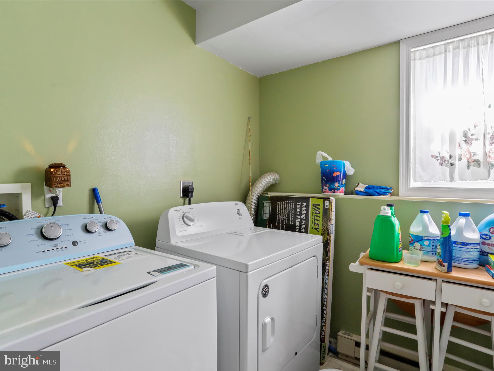 SPRINGFIELD VILLAGE - Residential