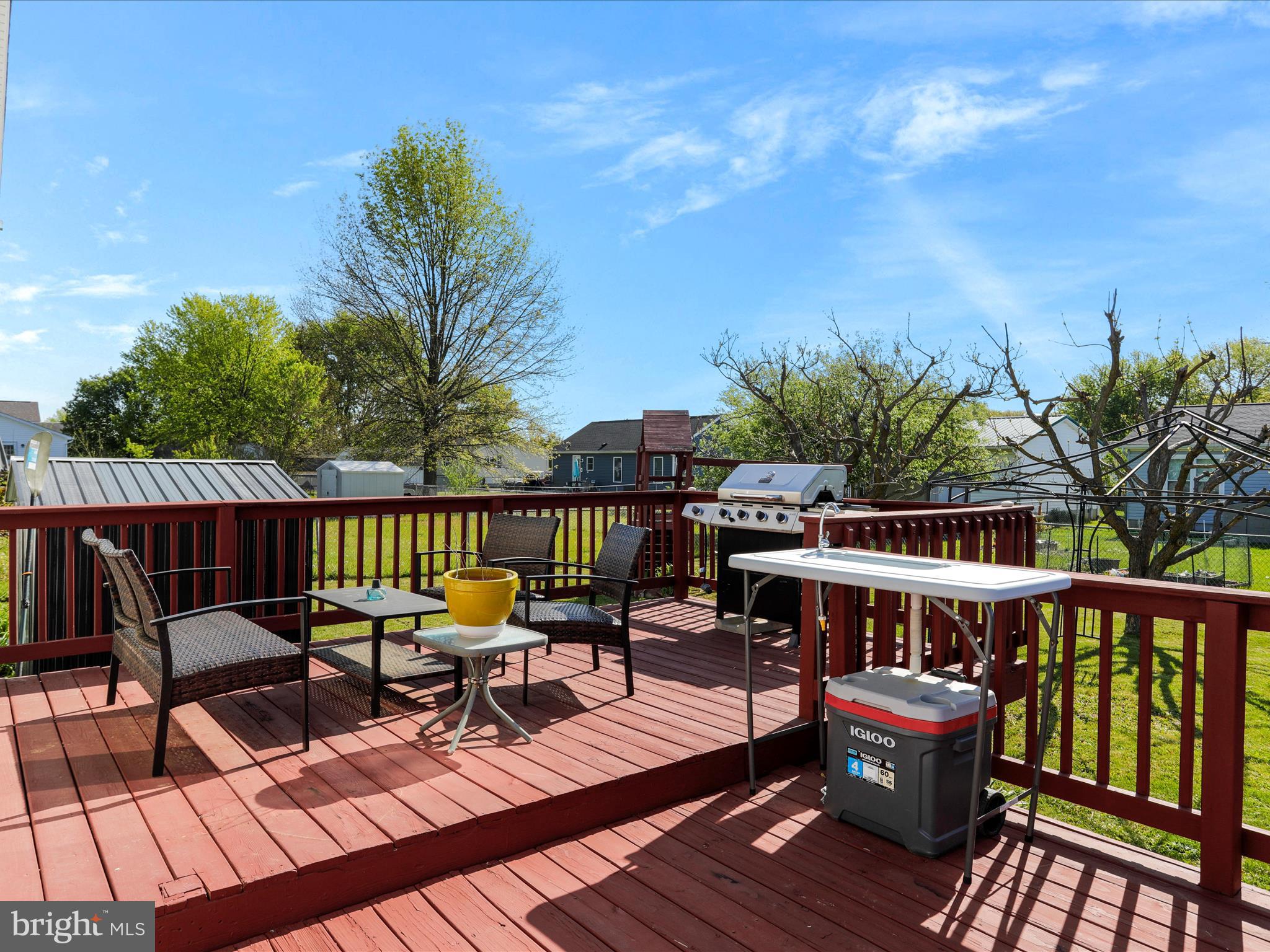 SPRINGFIELD VILLAGE - Residential