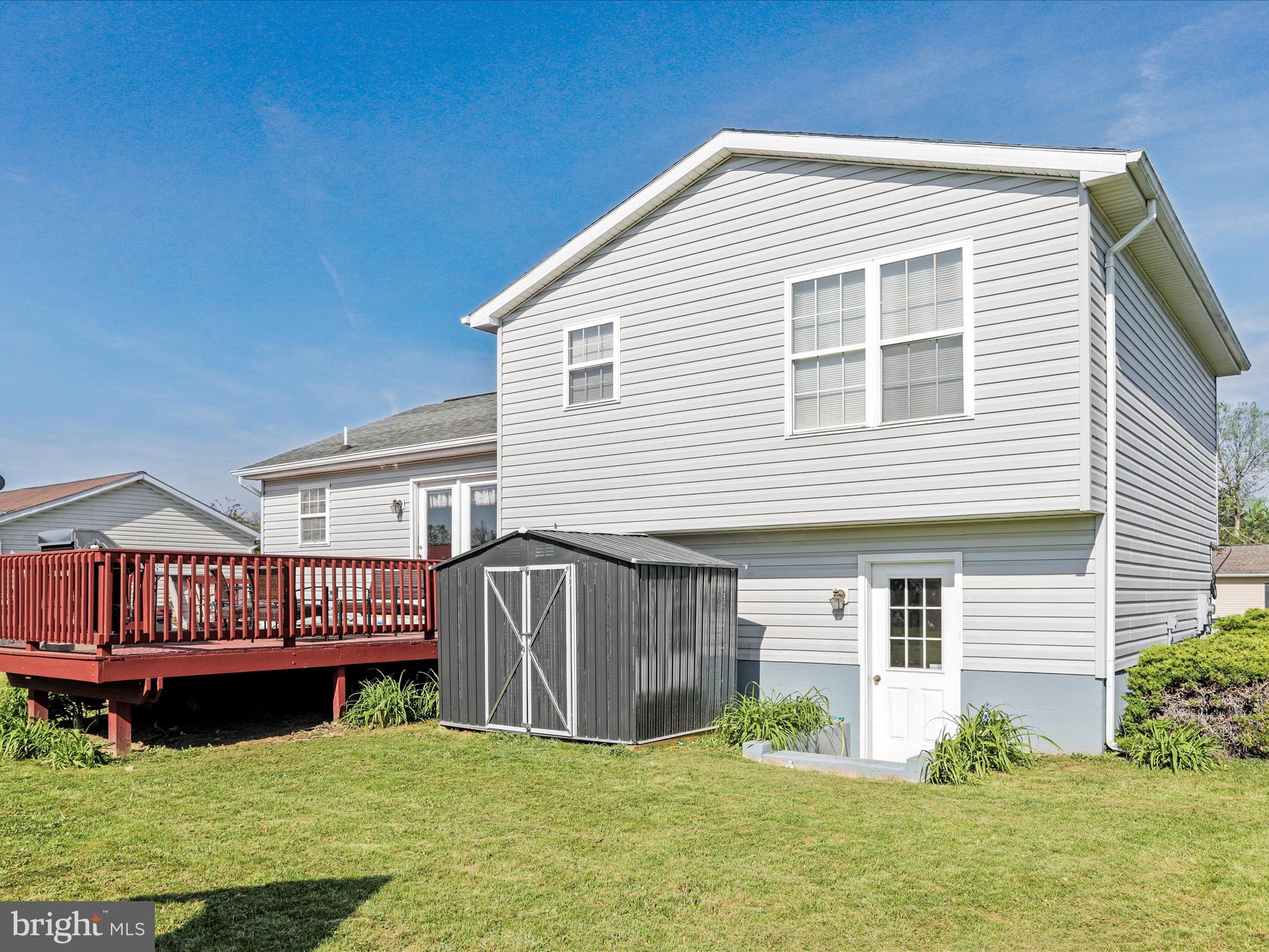 SPRINGFIELD VILLAGE - Residential