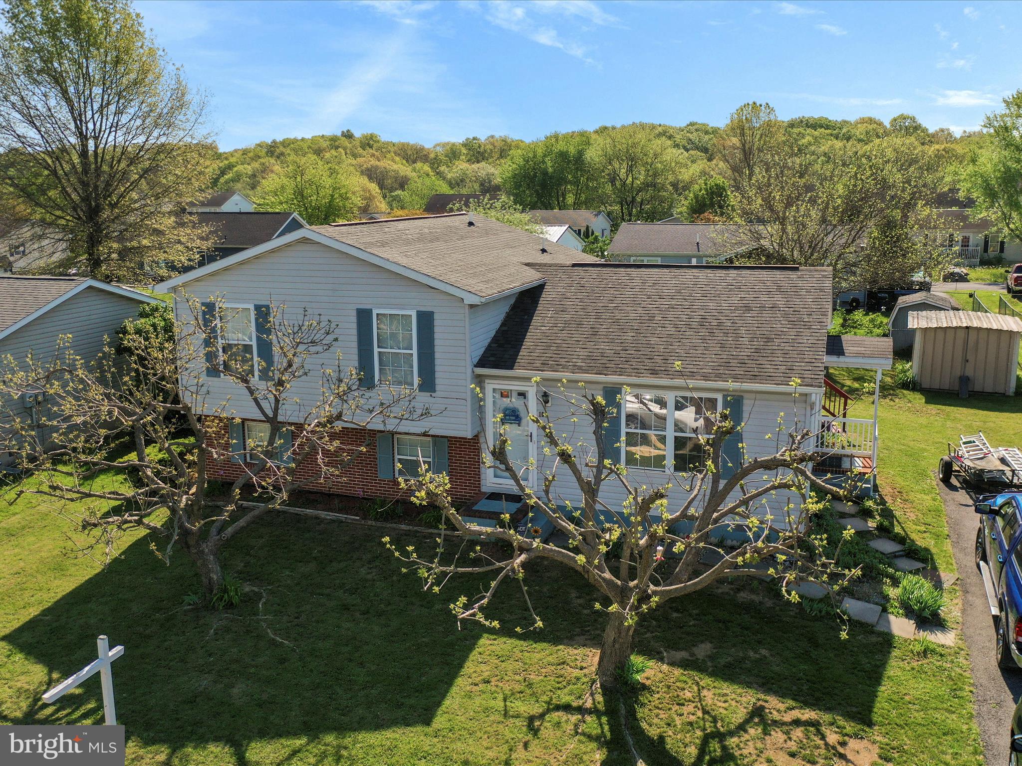 SPRINGFIELD VILLAGE - Residential