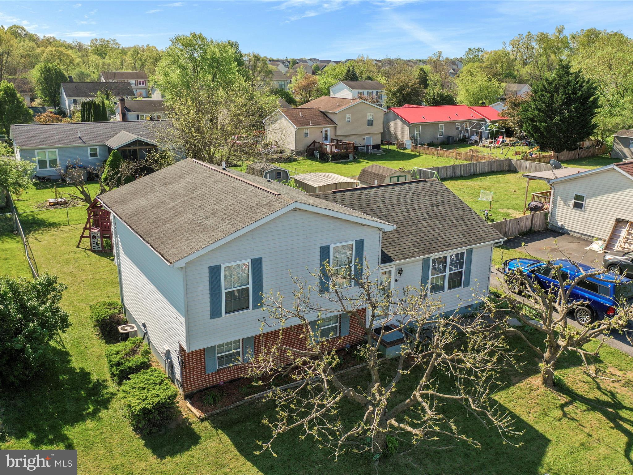 SPRINGFIELD VILLAGE - Residential