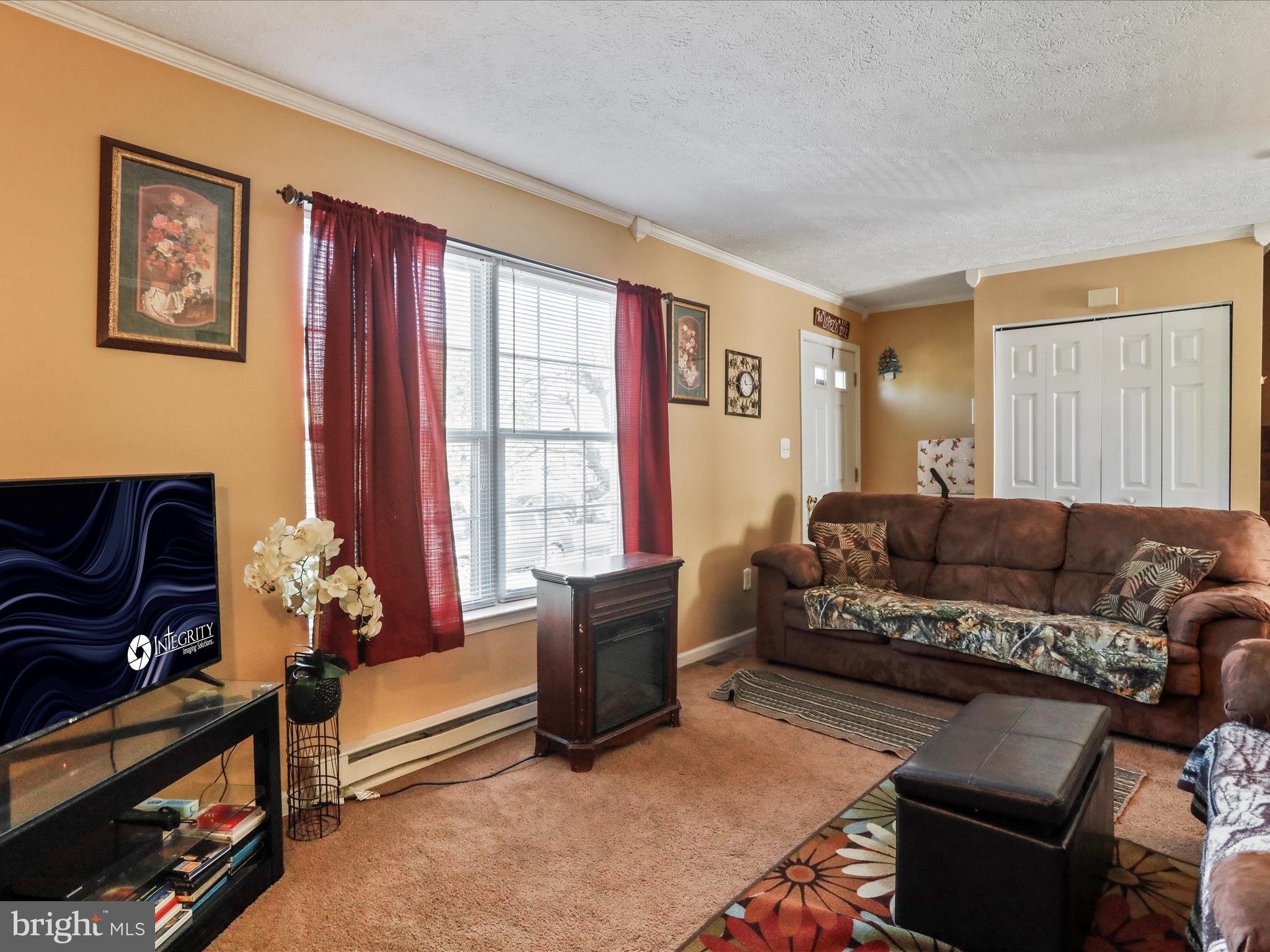 SPRINGFIELD VILLAGE - Residential