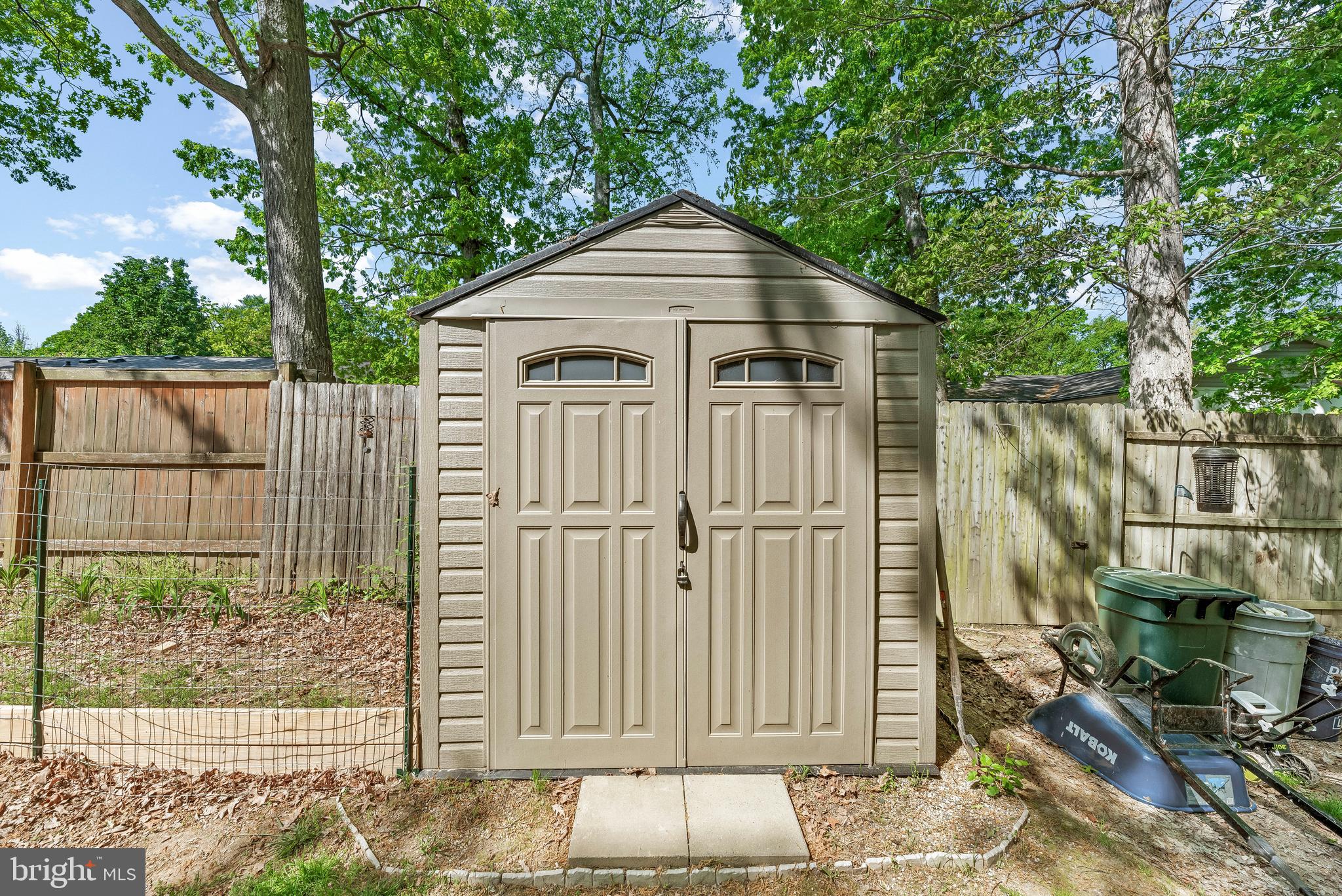 SPRING VALLEY - Residential