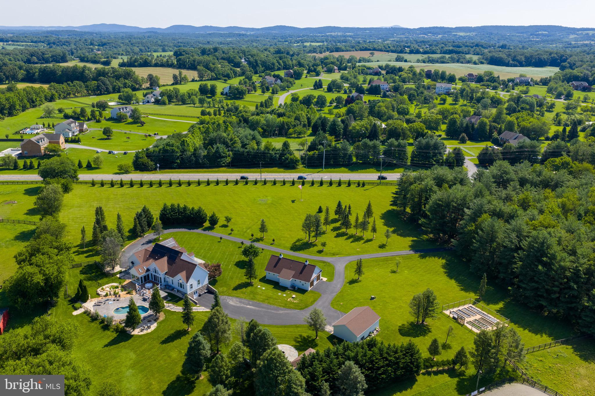 PEACOCK - Residential