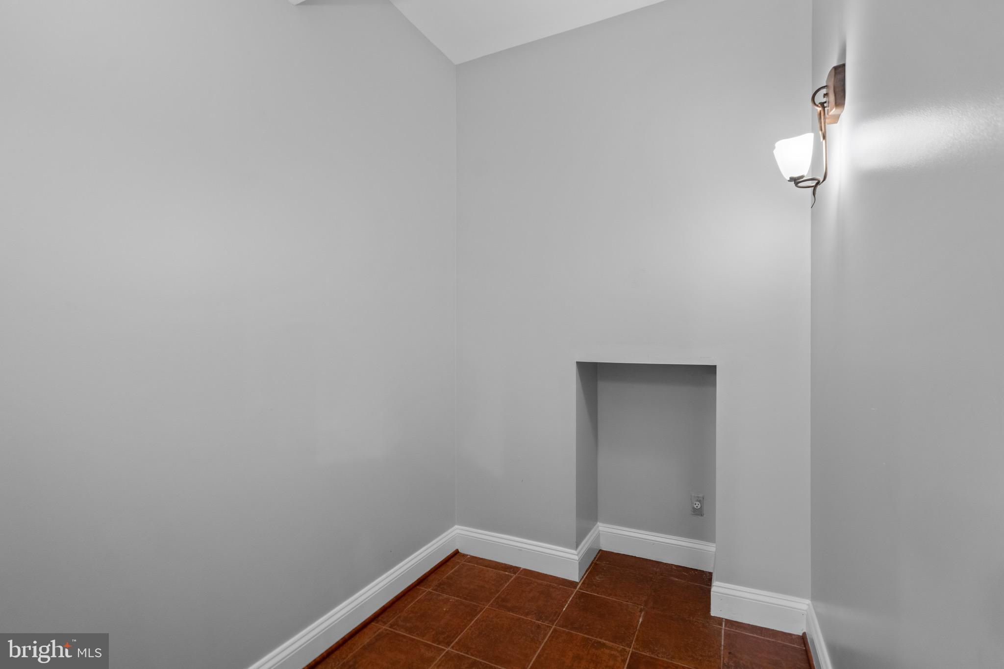 PEACOCK - Residential