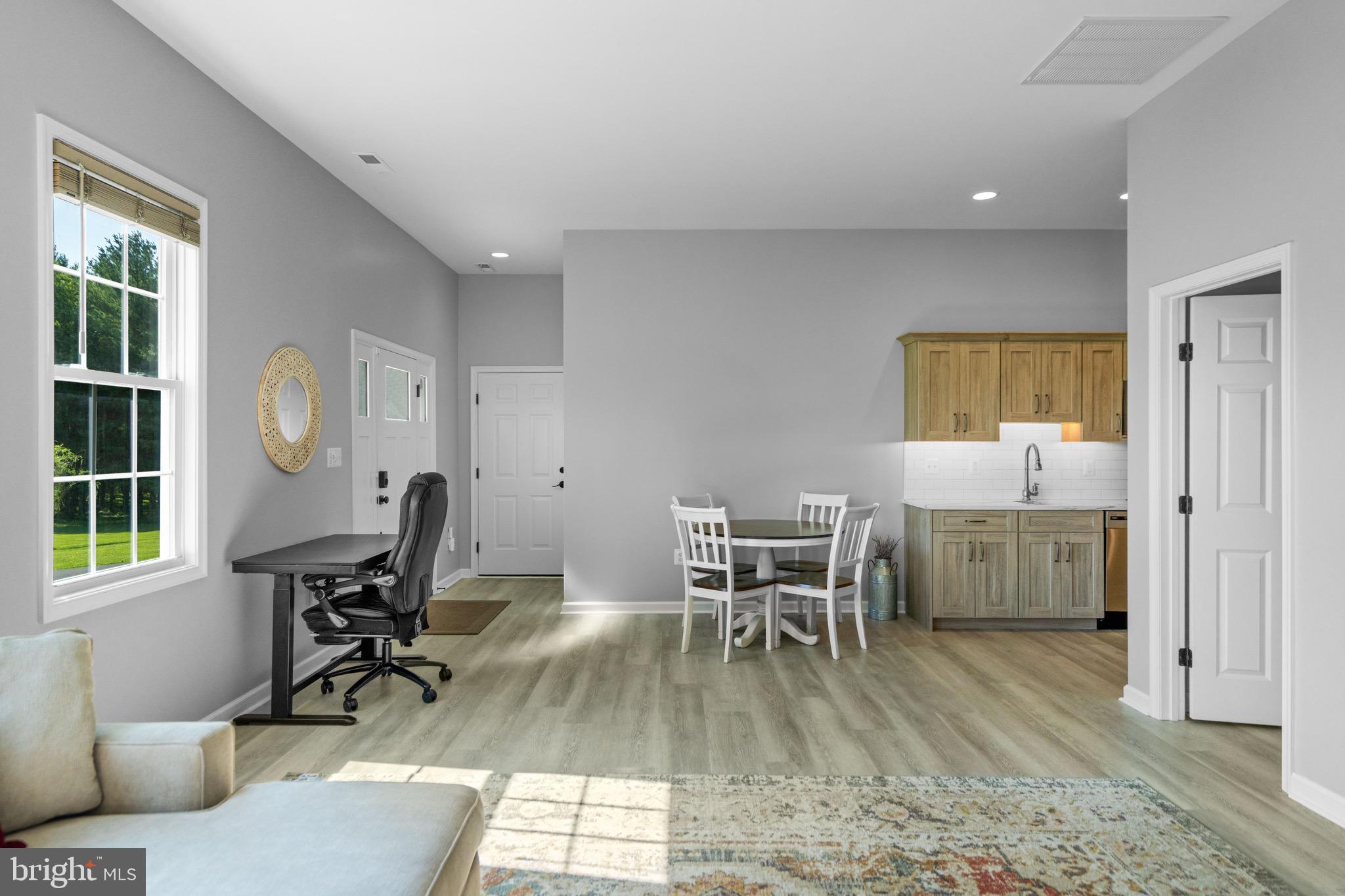 PEACOCK - Residential