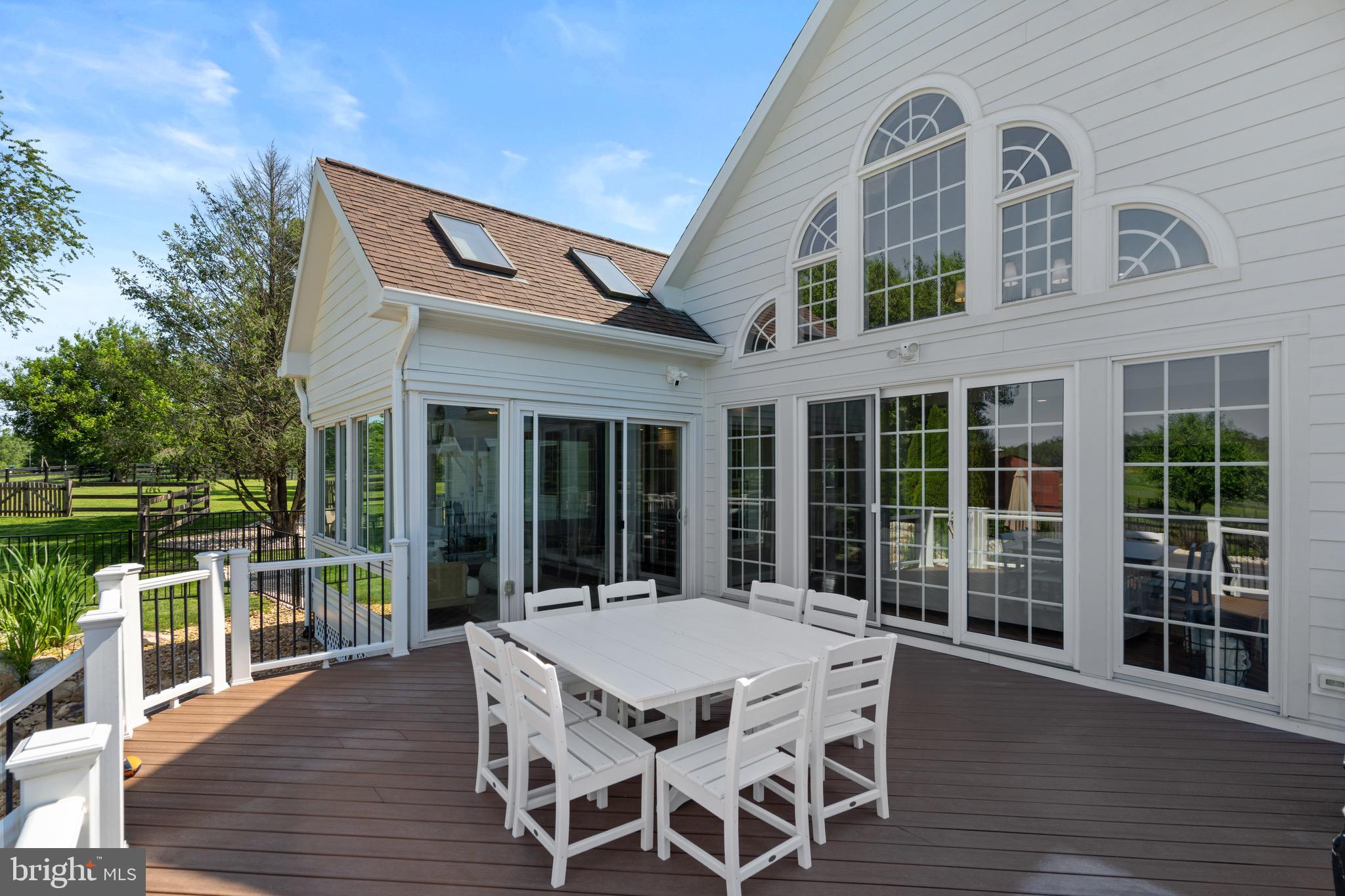 PEACOCK - Residential