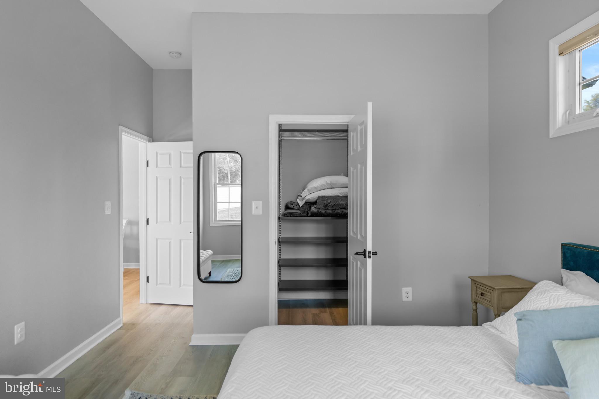 PEACOCK - Residential