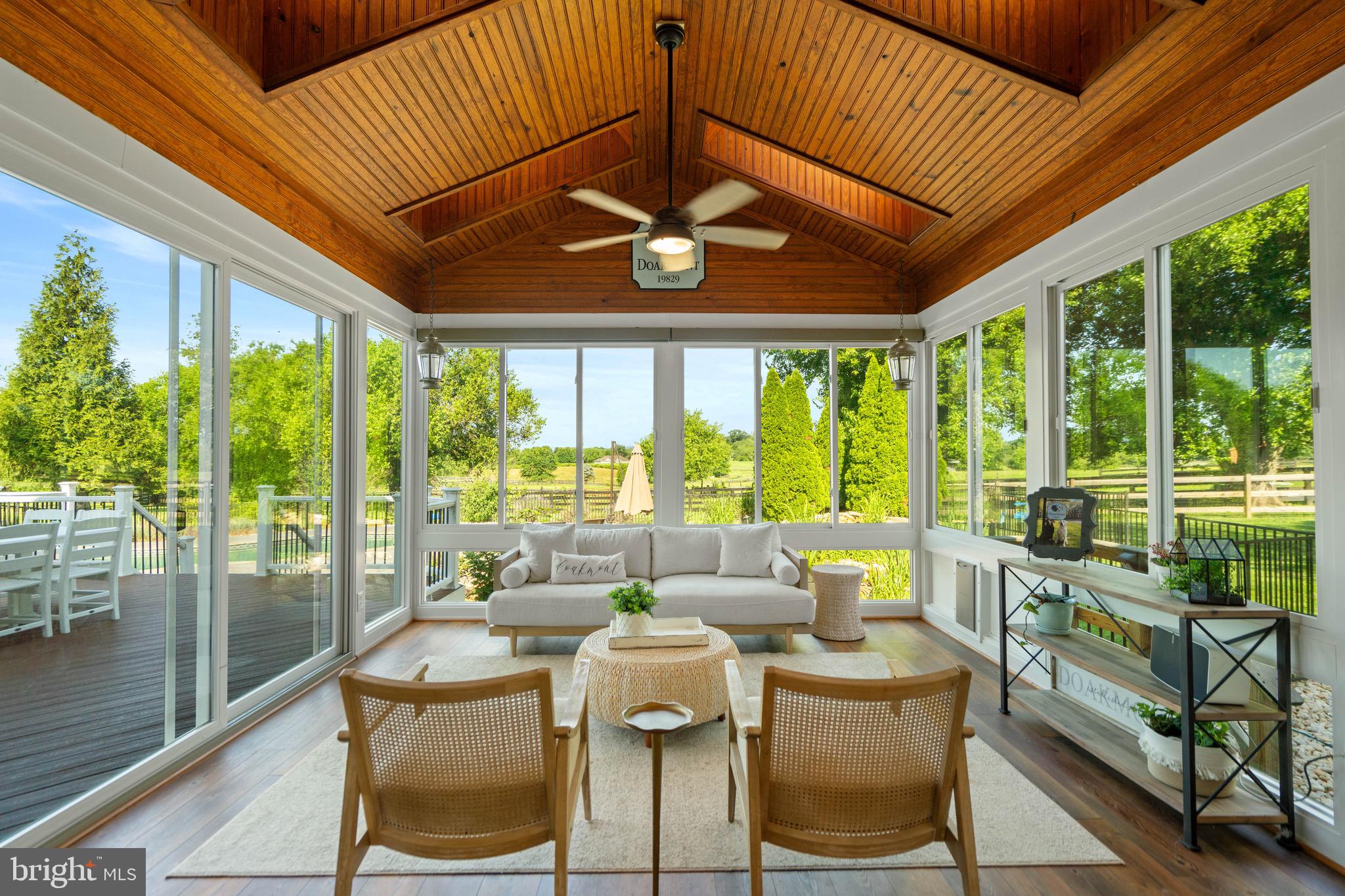 PEACOCK - Residential