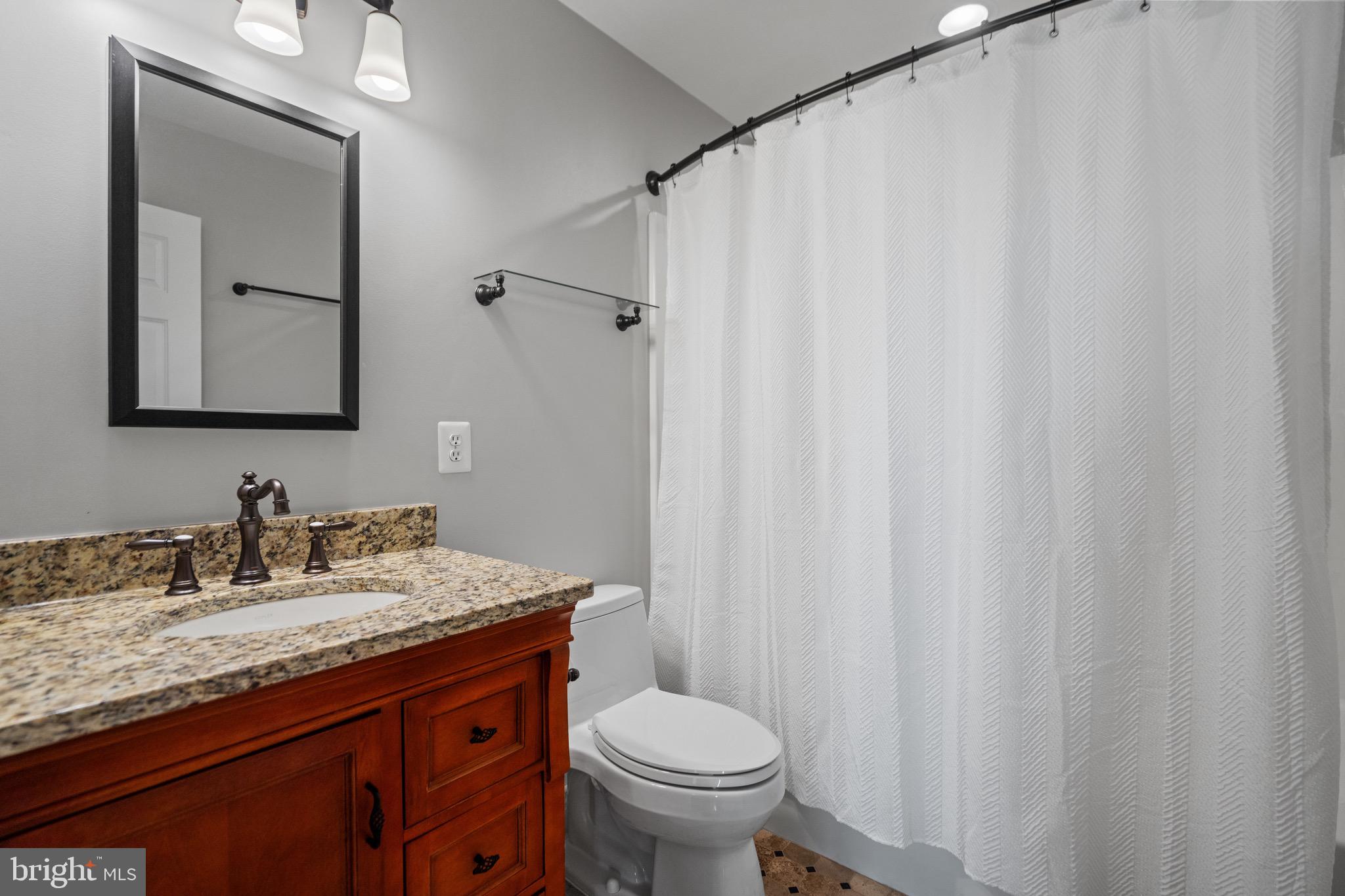 PEACOCK - Residential