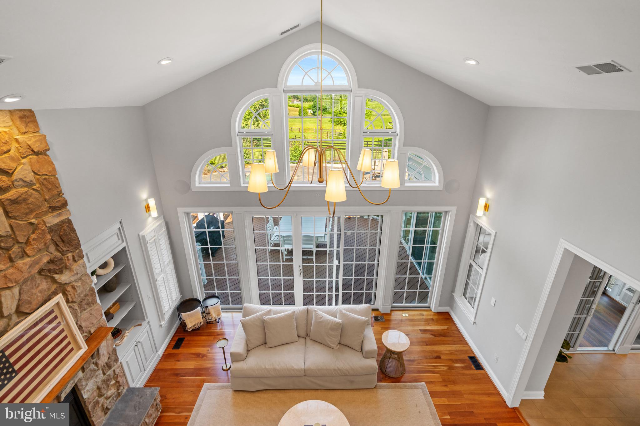 PEACOCK - Residential