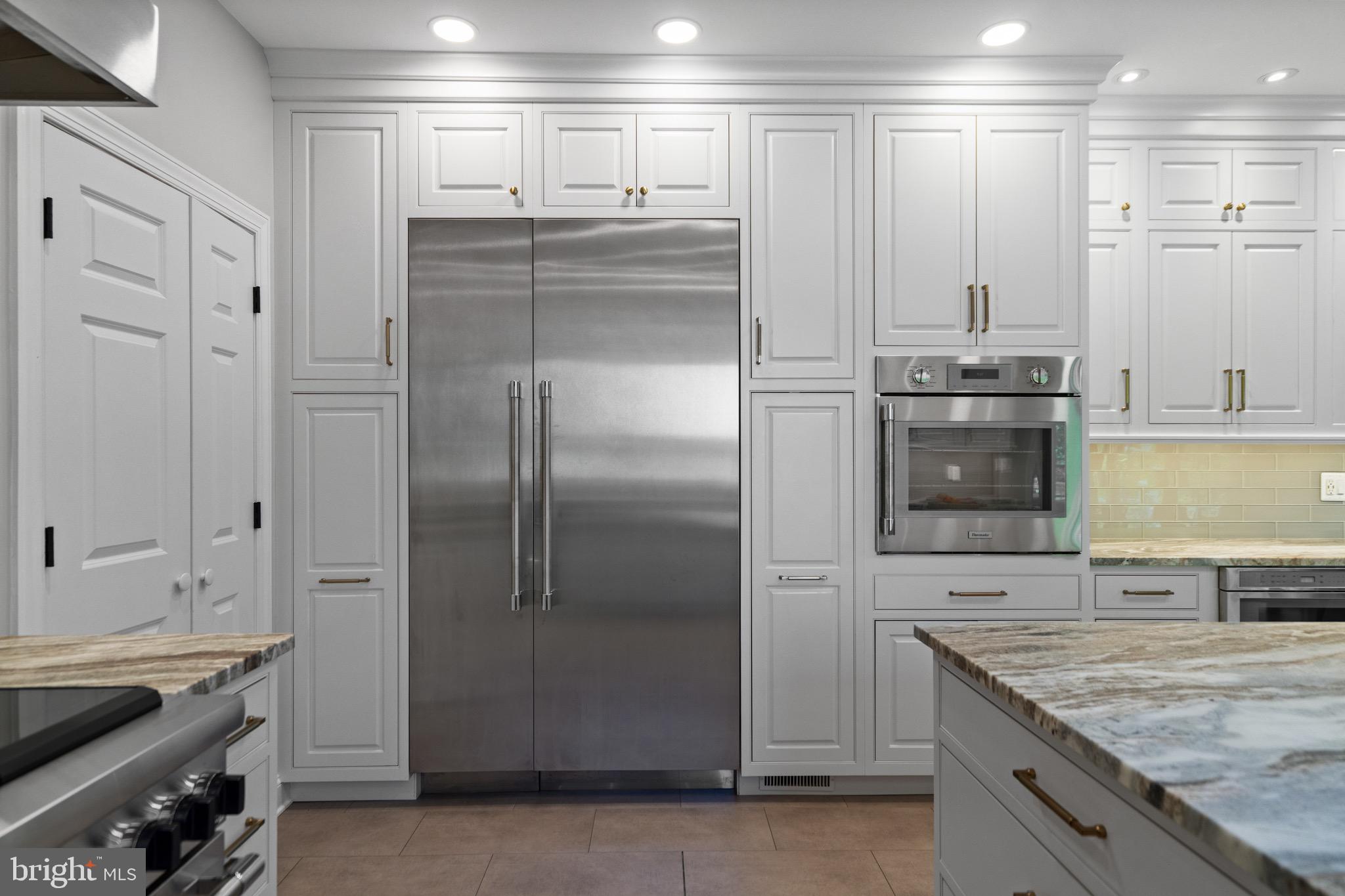 PEACOCK - Residential