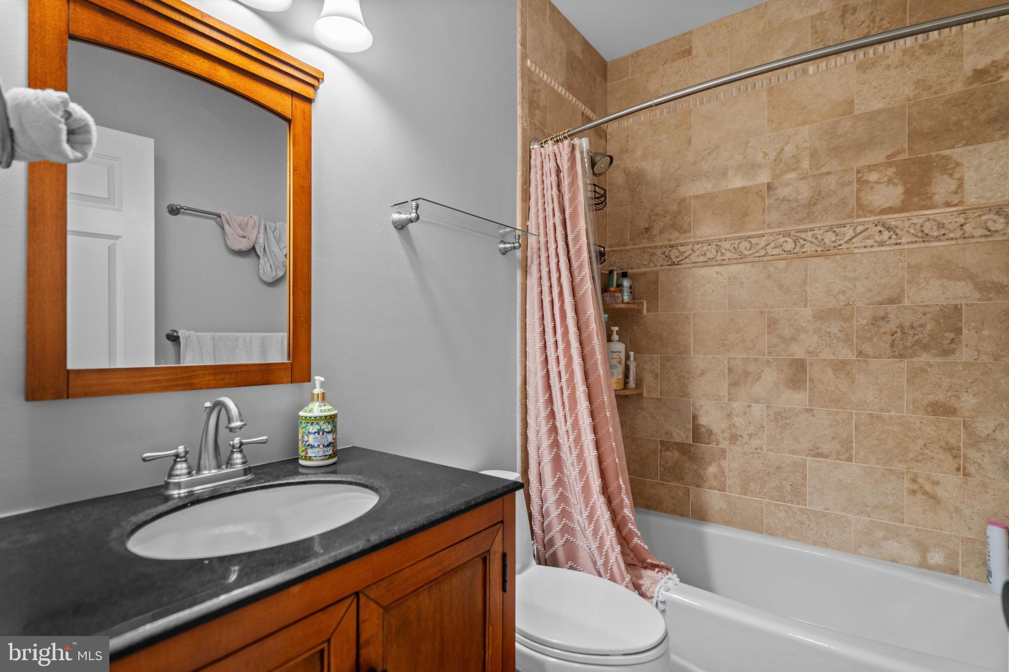 PEACOCK - Residential