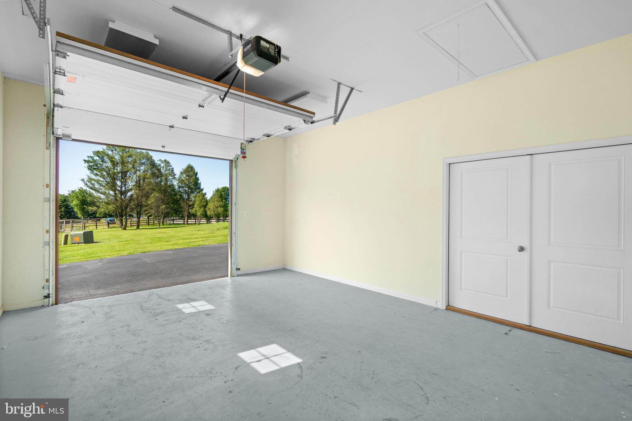 PEACOCK - Residential