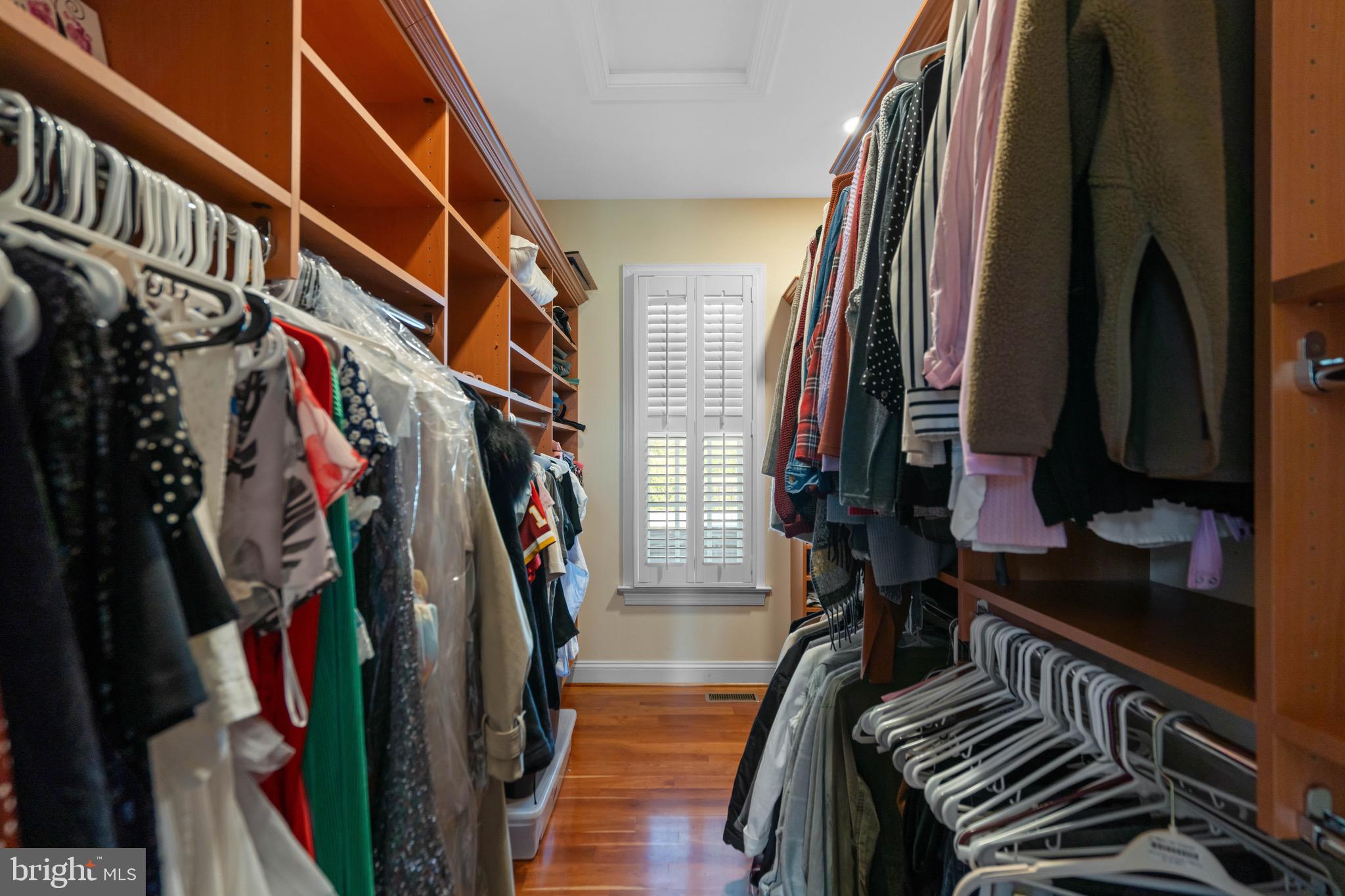 PEACOCK - Residential