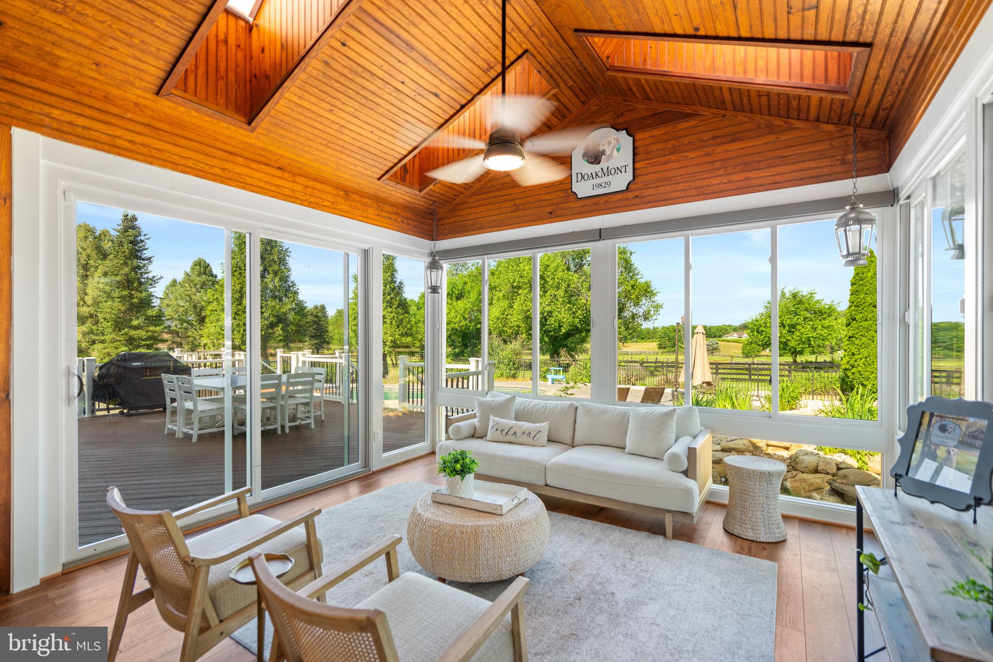 PEACOCK - Residential