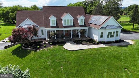 15901 HAMPTON ROAD HAMILTON VA 20158
