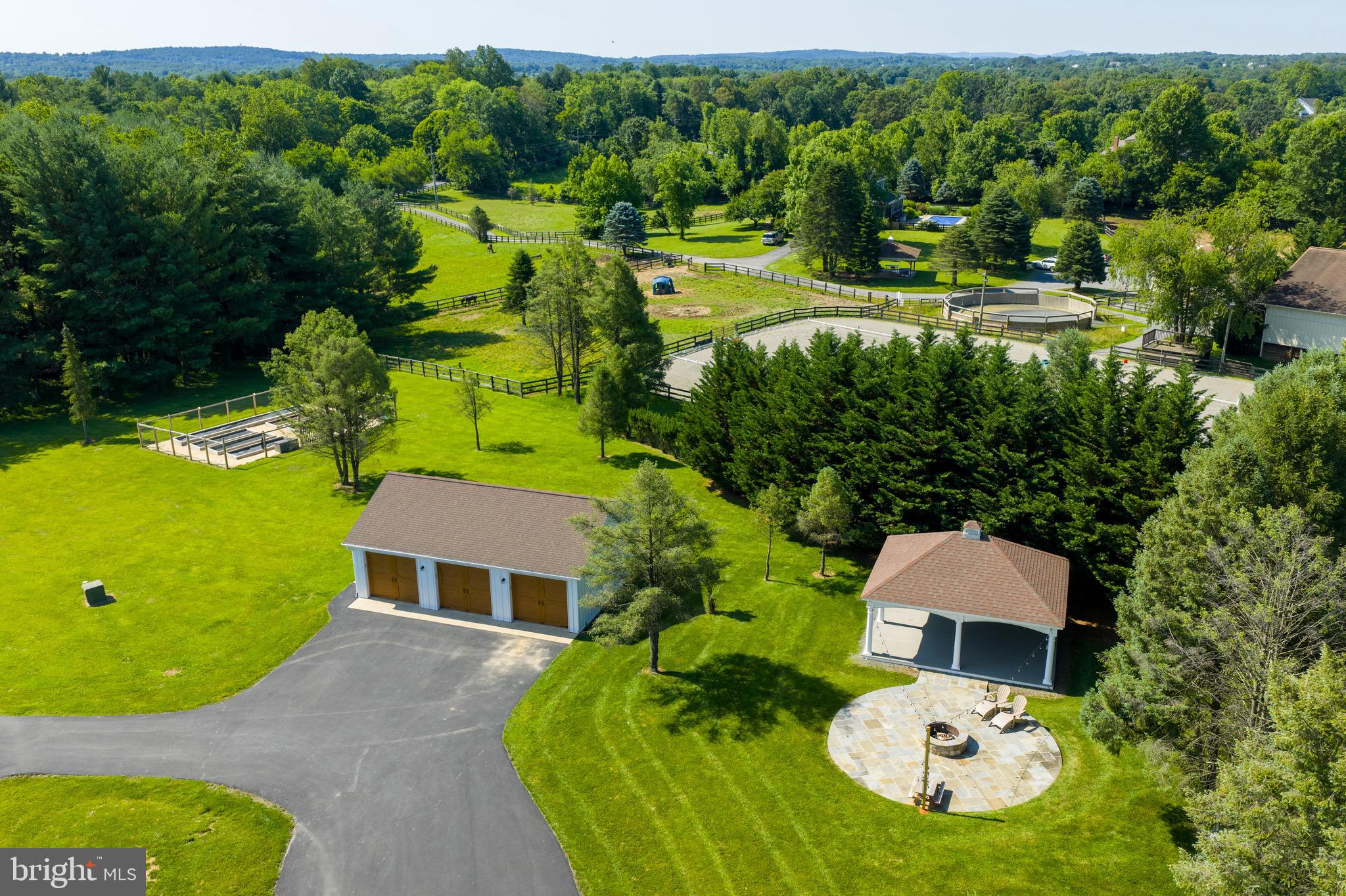 PEACOCK - Residential