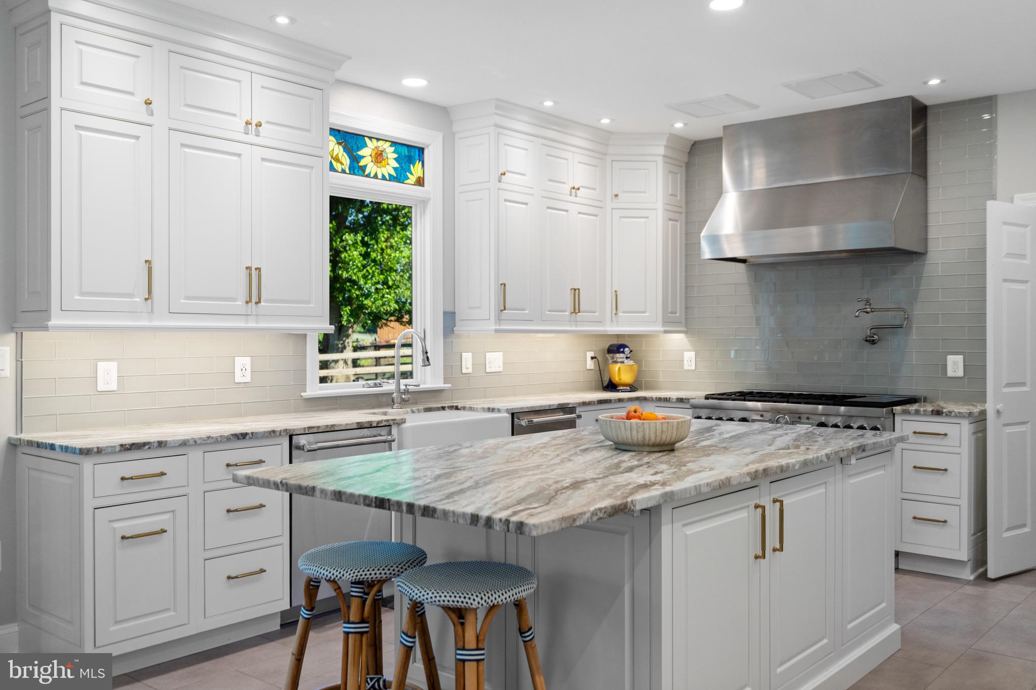 PEACOCK - Residential