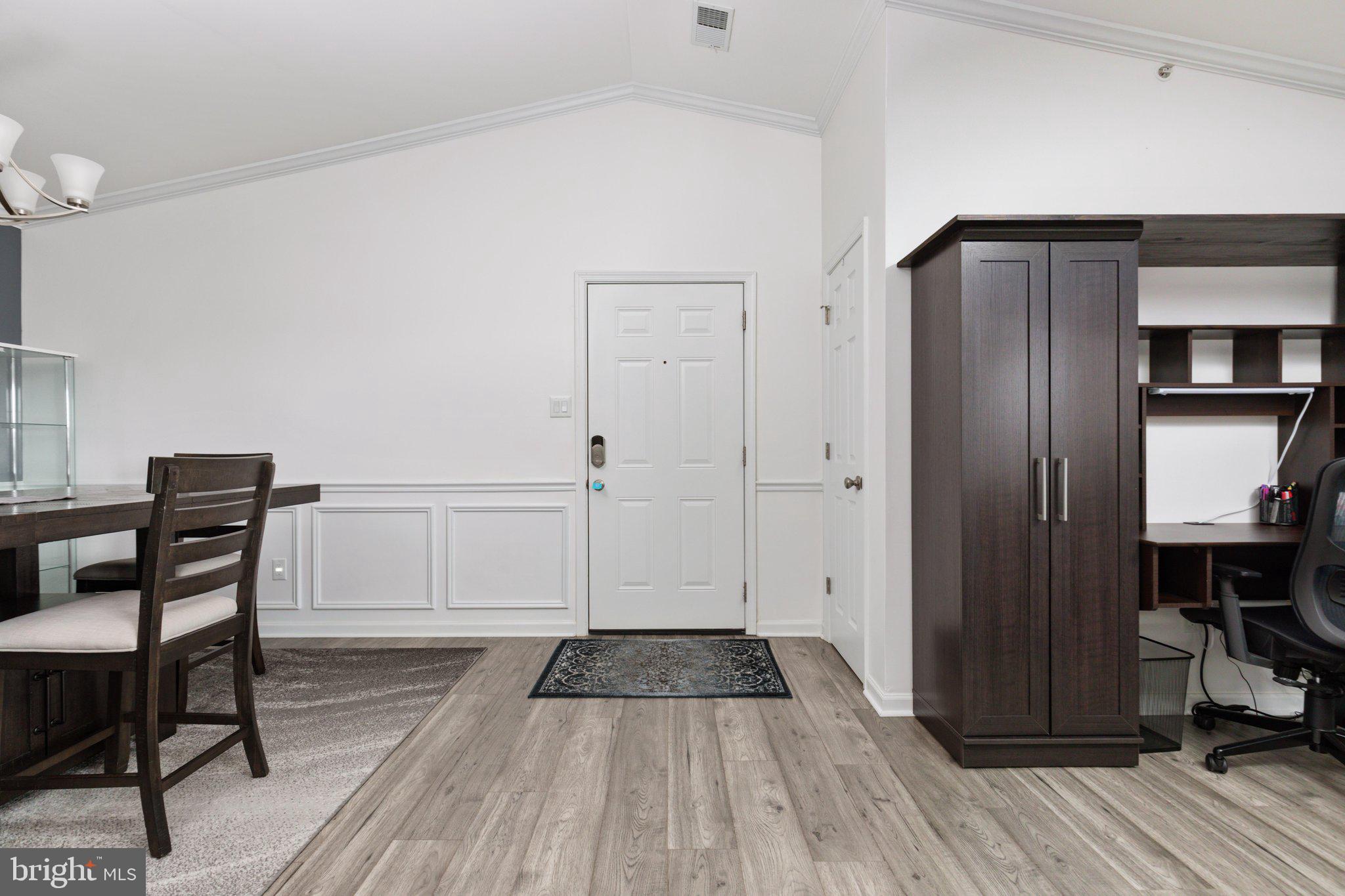 110 BROOKLAND COURT 10