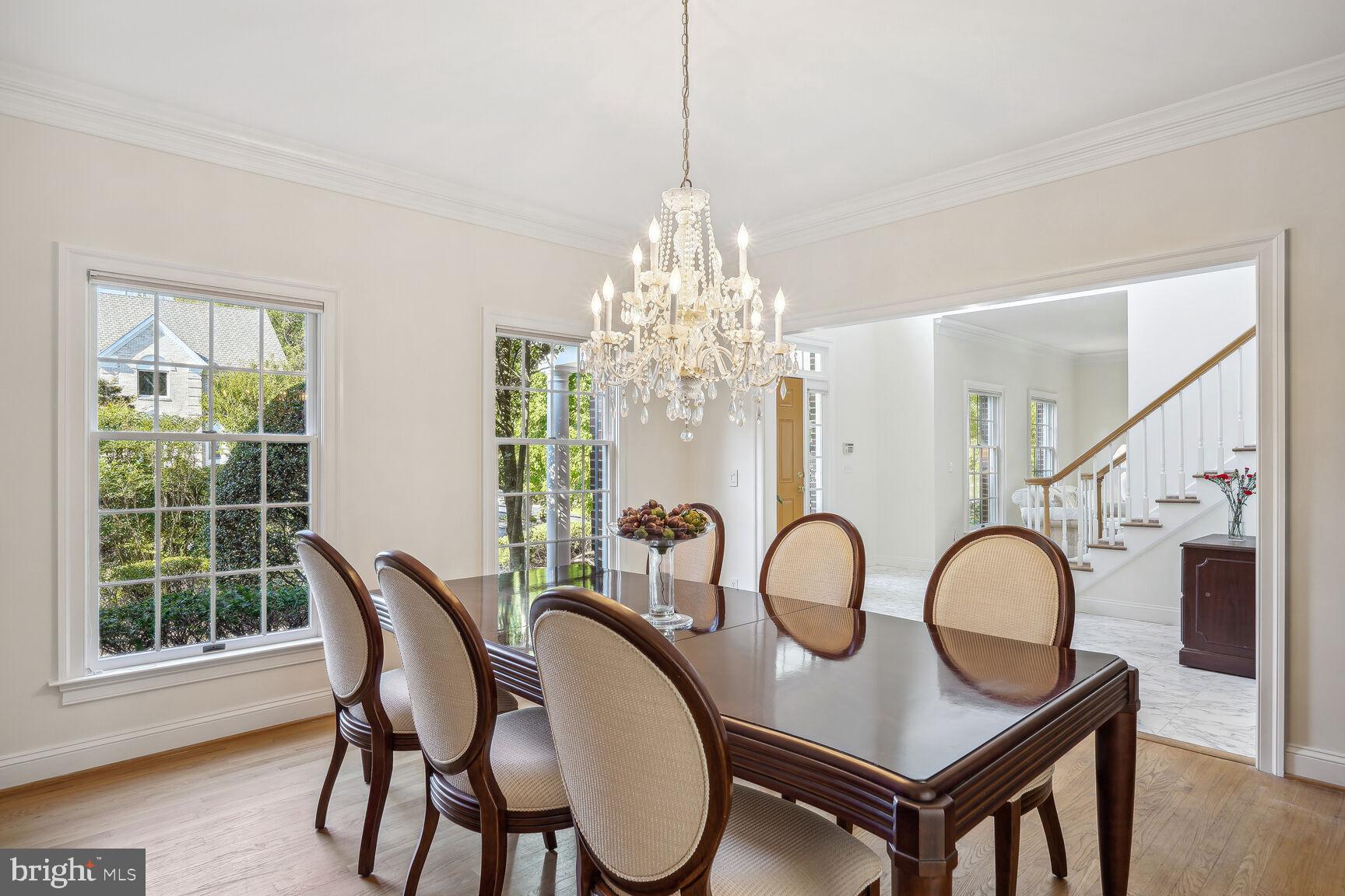 PINE KNOLLS - Residential