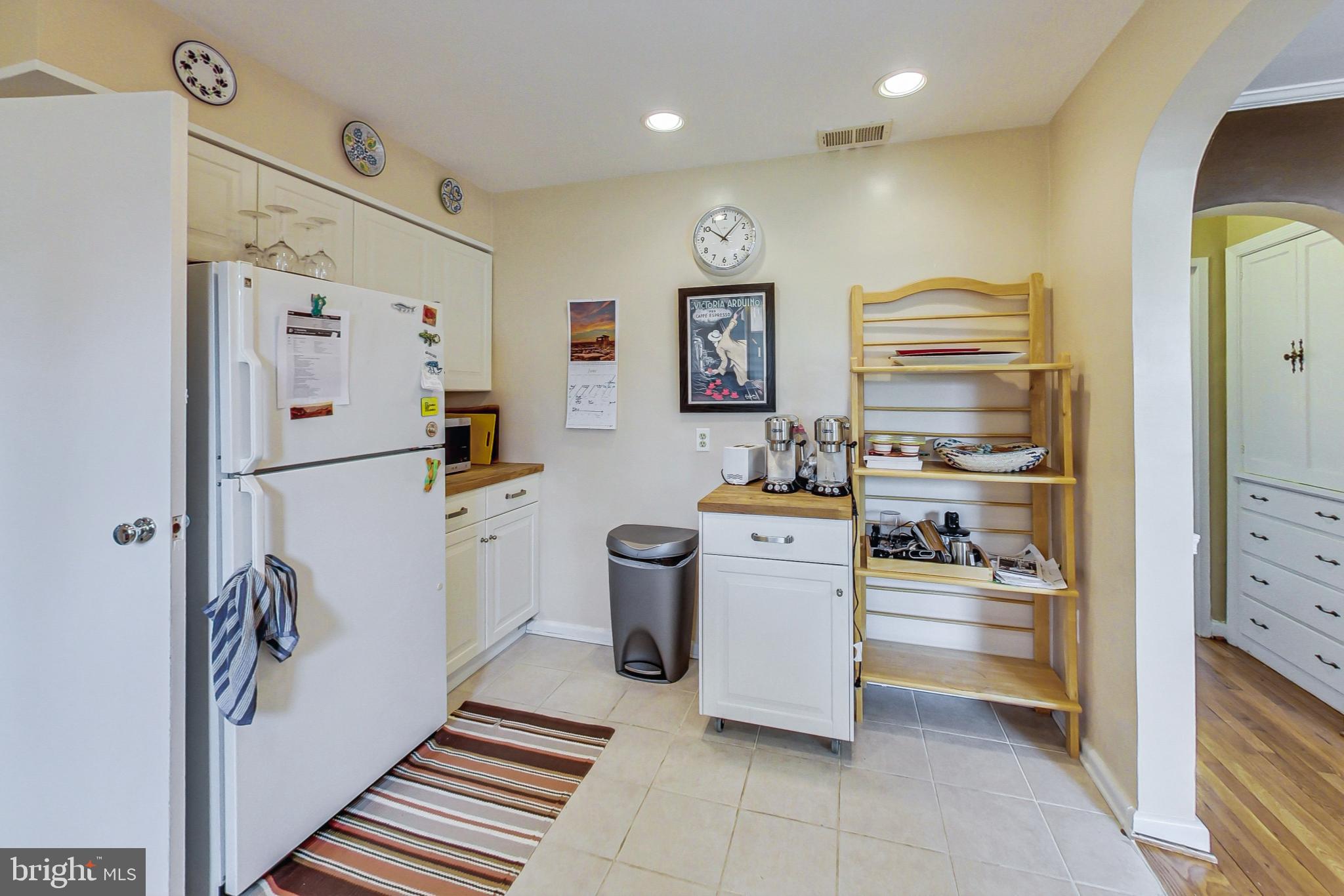 INDIAN SPRING HILLS - Residential Lease