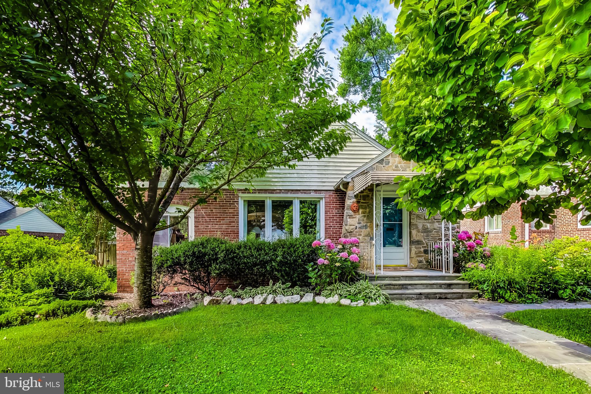 INDIAN SPRING HILLS - Residential Lease