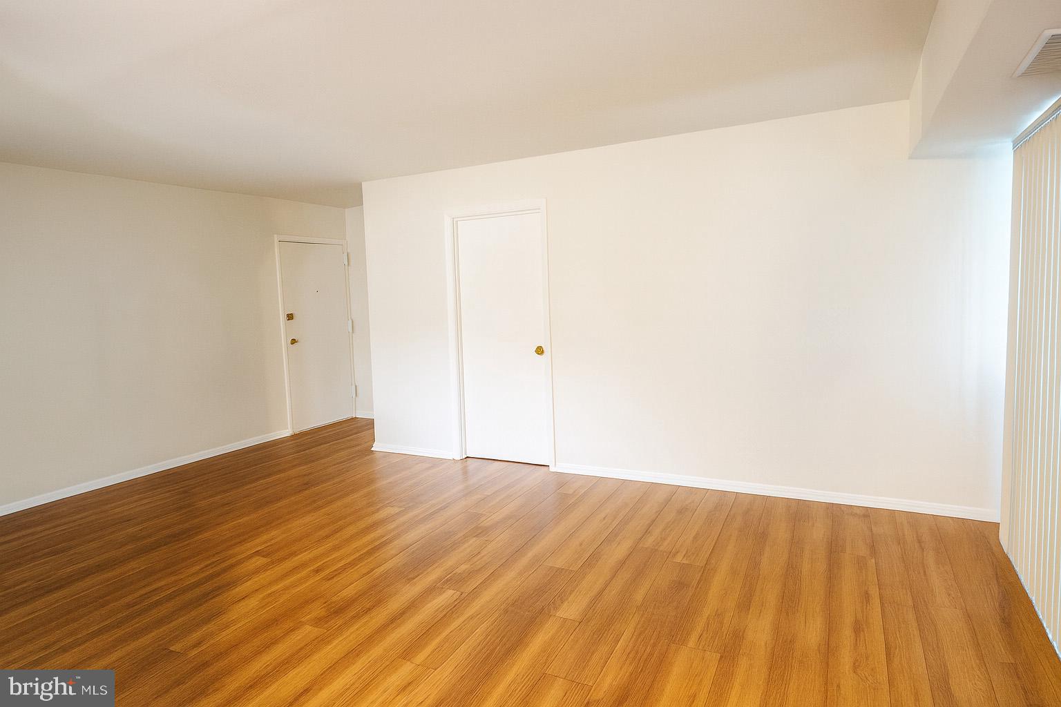 2906 KINGS CHAPEL ROAD 4