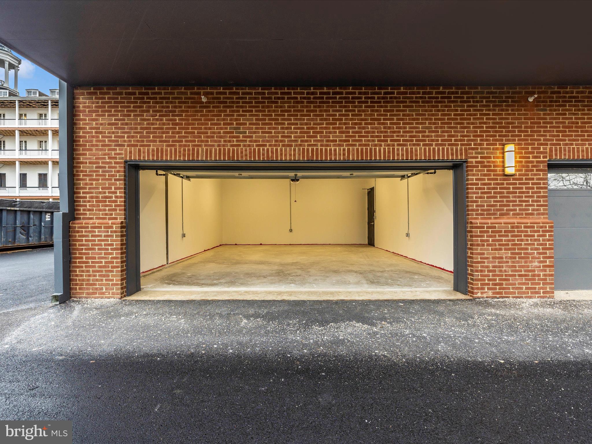 DOWNTOWN FREDERICK - Residential Lease