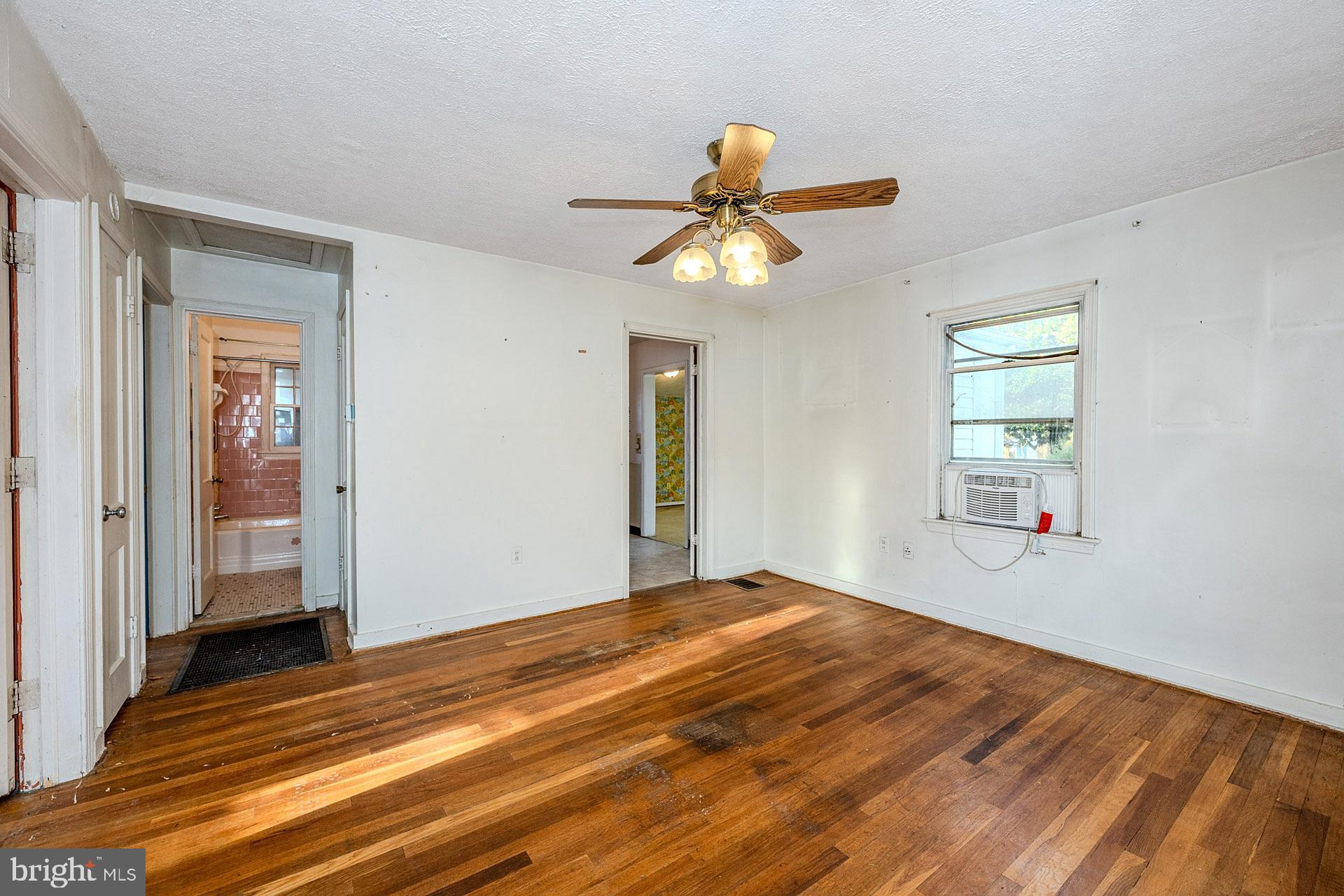 HIGHVIEW PARK - Residential