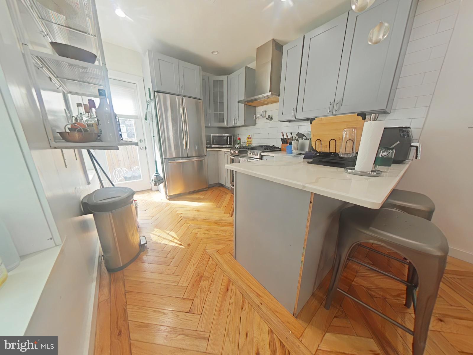 FAIRMOUNT - Residential