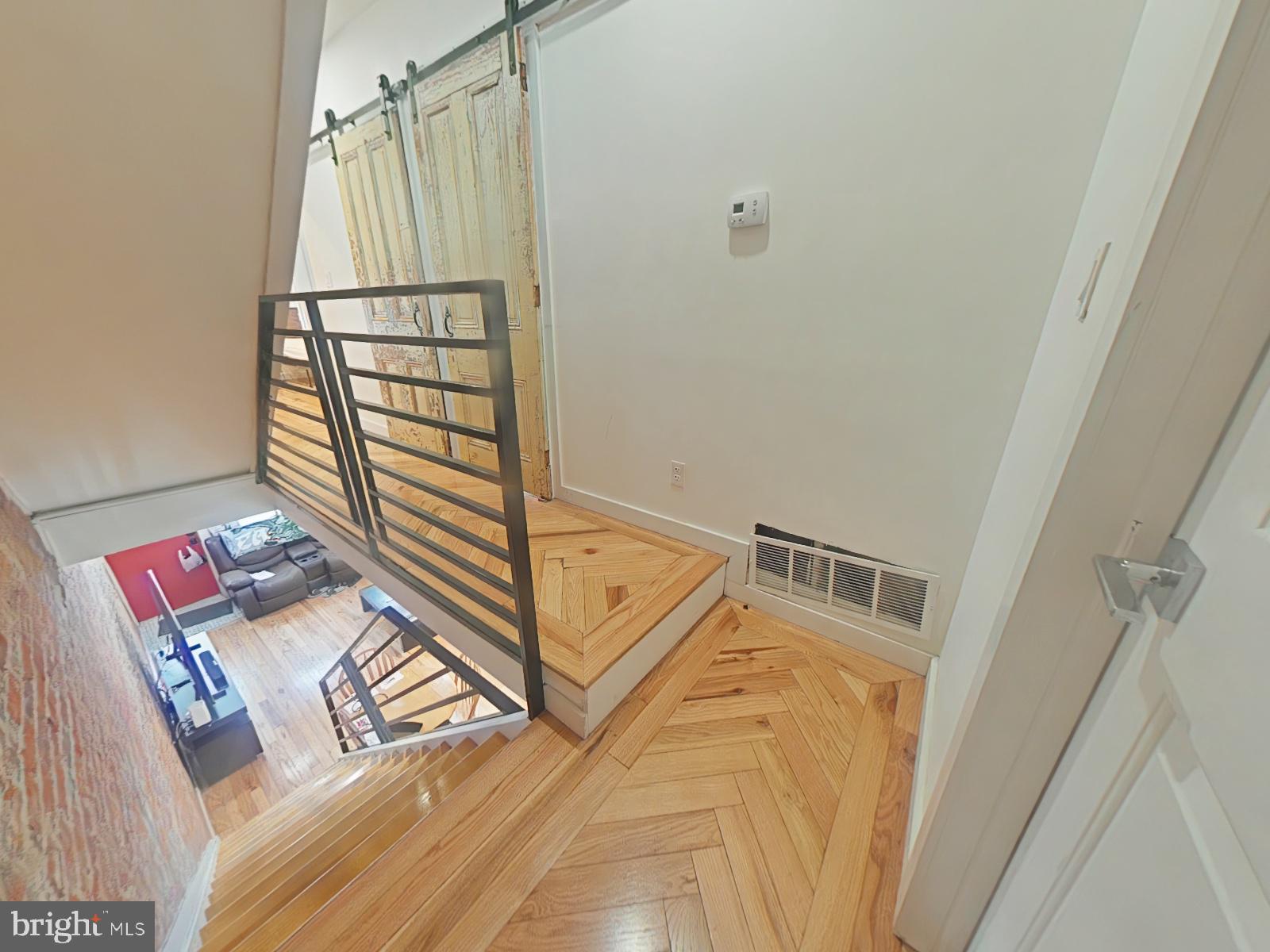 FAIRMOUNT - Residential