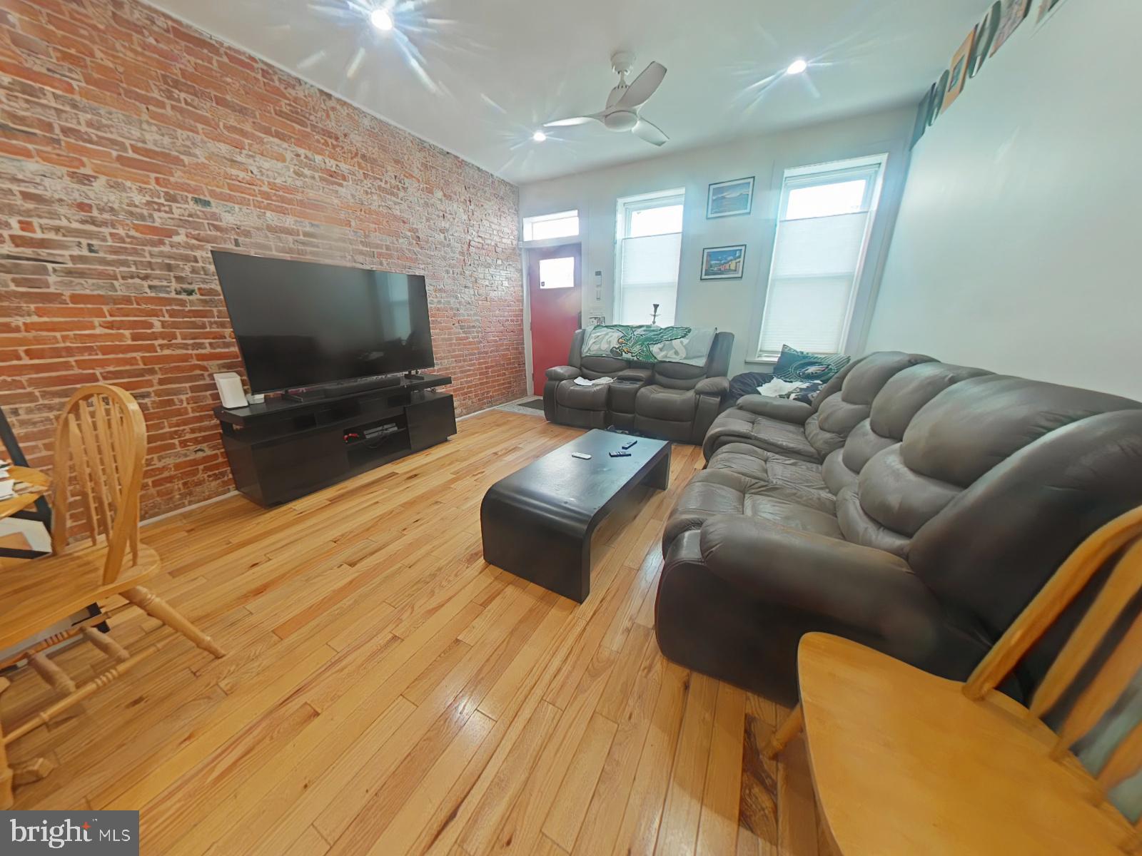 FAIRMOUNT - Residential
