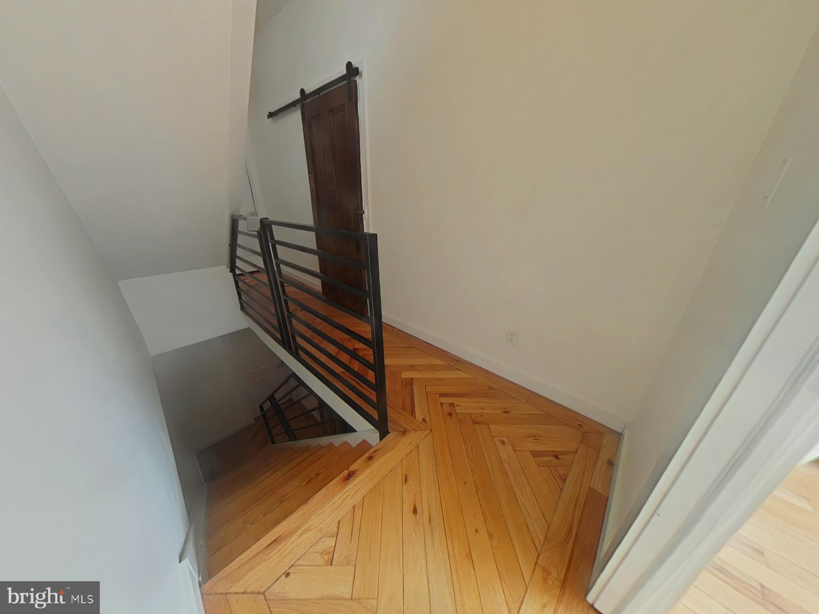 FAIRMOUNT - Residential