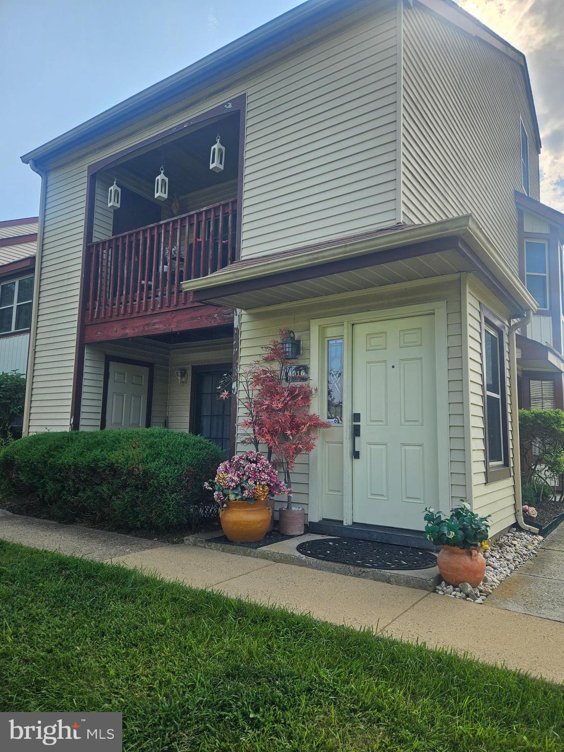 Offered in the vibrant Tapestry Development of Holland, PA! This stunning 2 bedrooms, 2 bathrooms and loft with wood burning fireplace condominium is perfectly crafted for the first-time home buyer seeking comfort and convenience within the desirable Council Rock School District. Spanning approximately1420 square feet. Large living room and adjacent dining area, where you'll enjoy intimate meals or entertain guests. Adjacent to the living room is a sliding glass door that will take to large balcony with the view of community pool, where you can savor your morning coffee or unwind in the evening breeze. The kitchen has stainless-steel appliances, including an electric range, dishwasher, and refrigerator. Life in this community is enriched by amenities such as a sparkling pool, clubhouse, tennis courts, and a playground, providing entertainment and leisure just steps from your door. Make this home your own and experience the joy of ownership in this charming community.